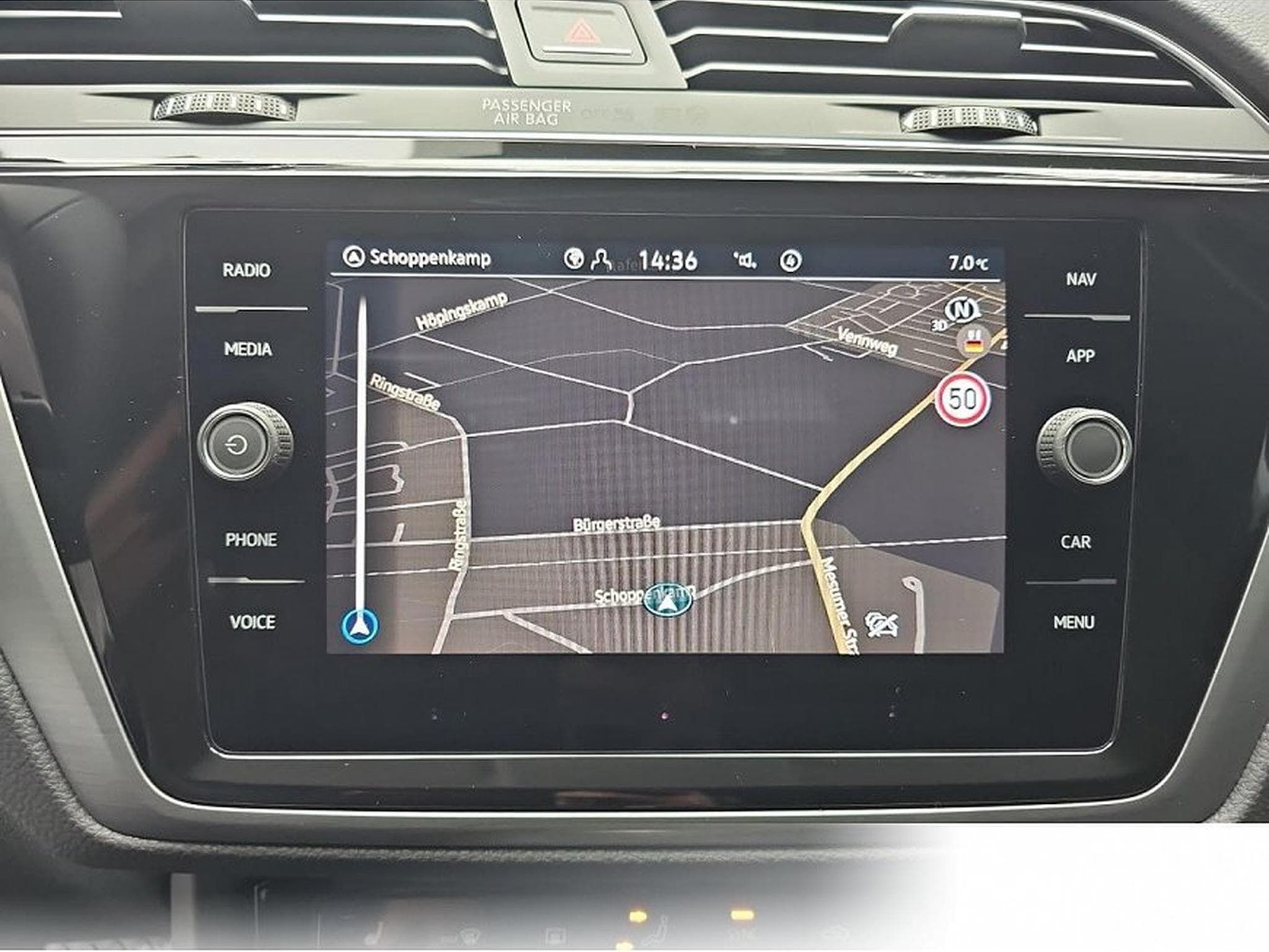 VW Touran (2026) - Foto 8