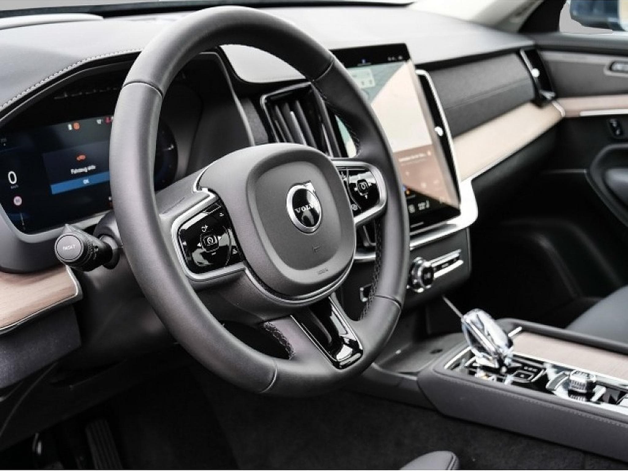Volvo XC90 (2025) - Foto 3