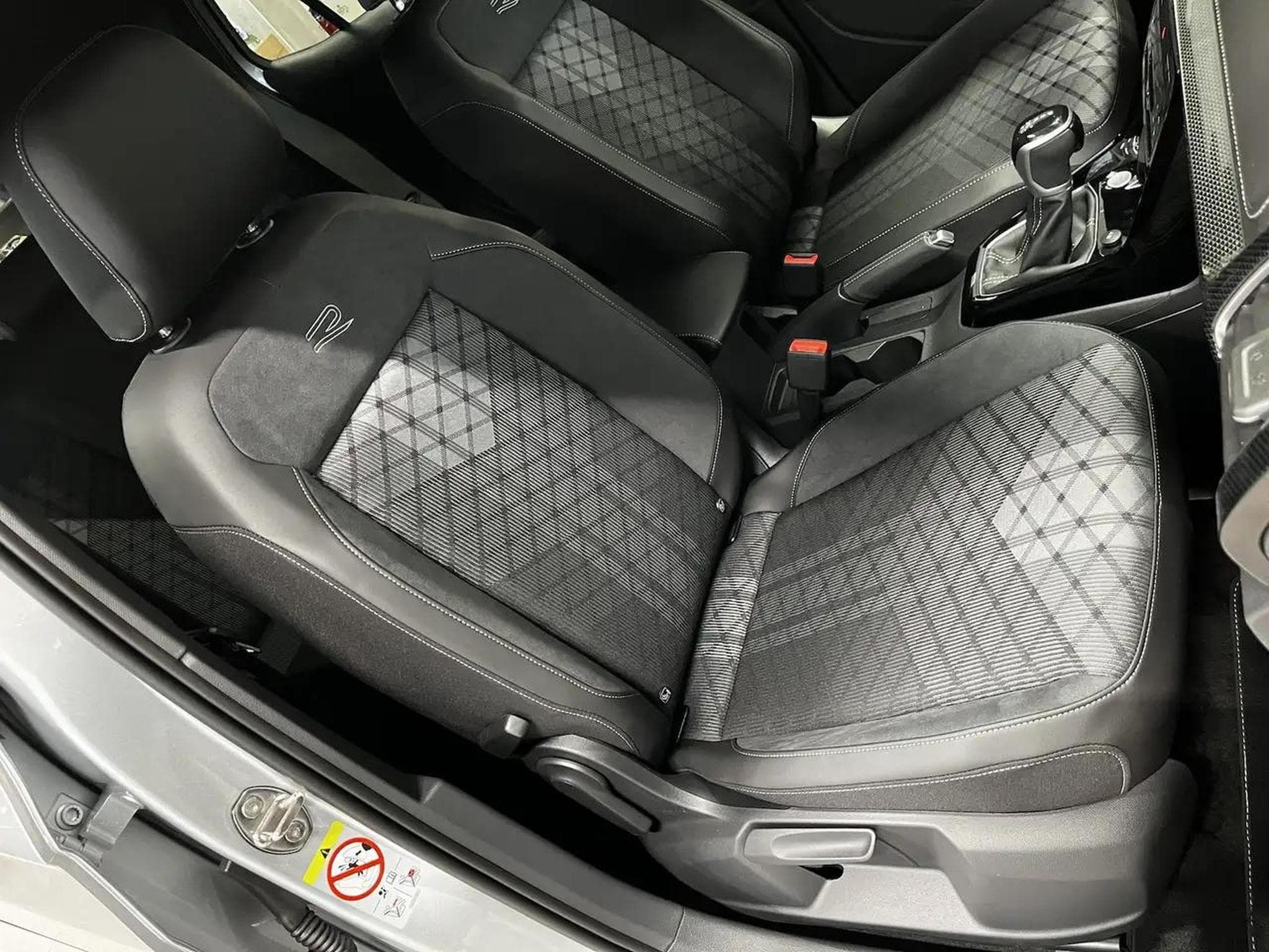 VW T-Cross (2026) - Foto 18