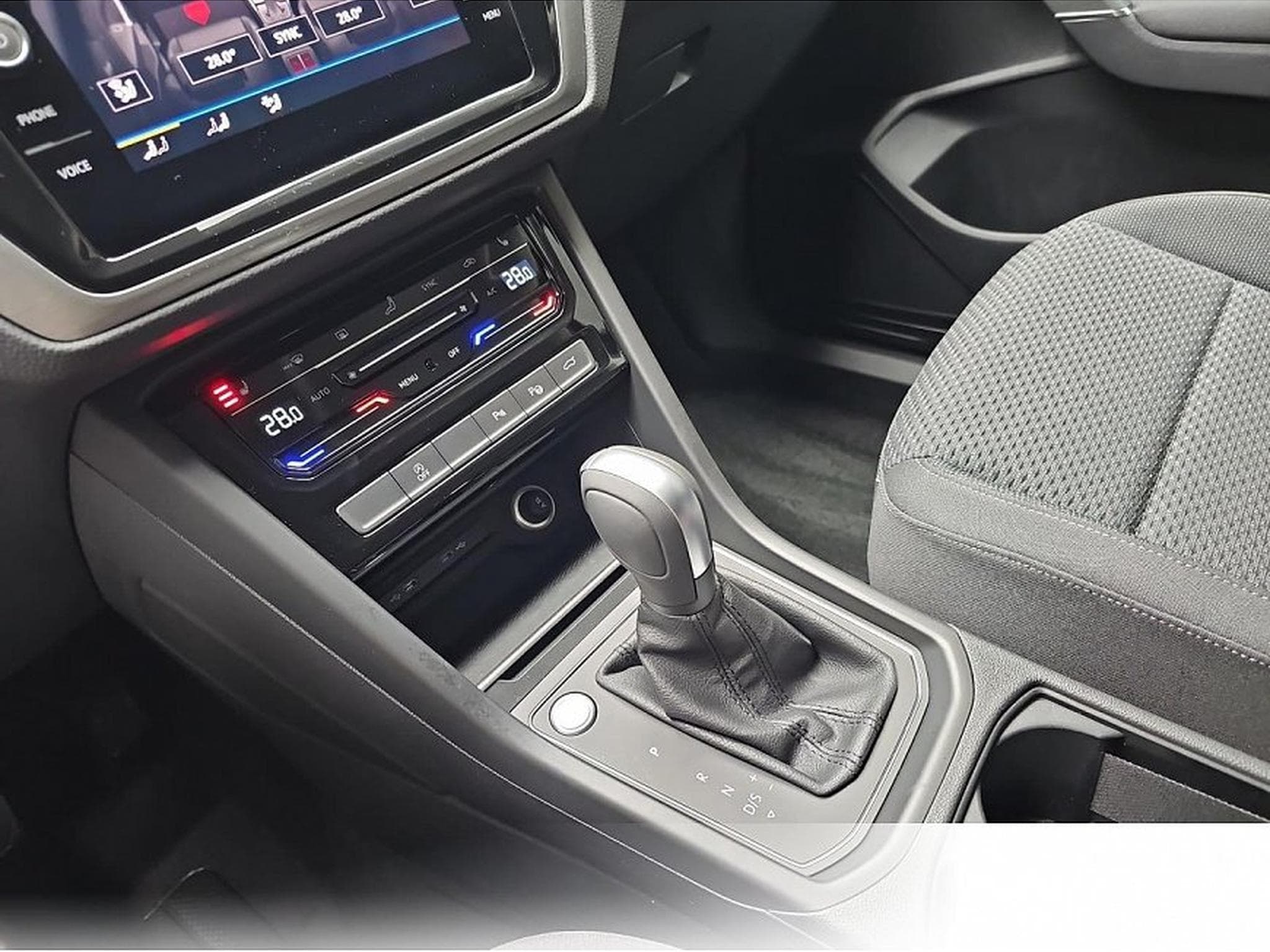 VW Touran (2026) - Foto 11