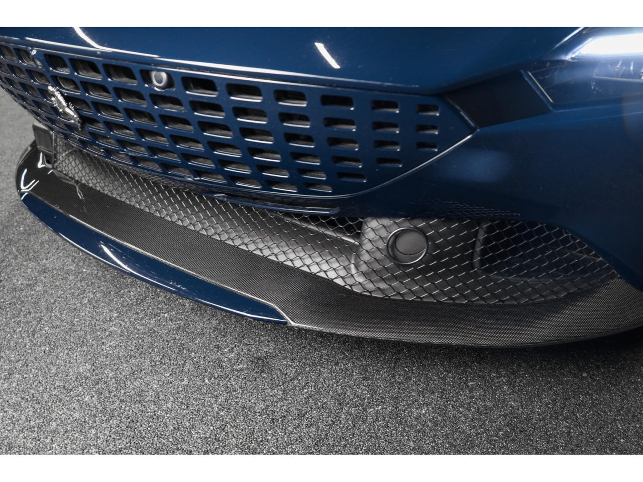 Ferrari Roma V8 - BLU POZZI / GIALLO (2023) - Foto 20