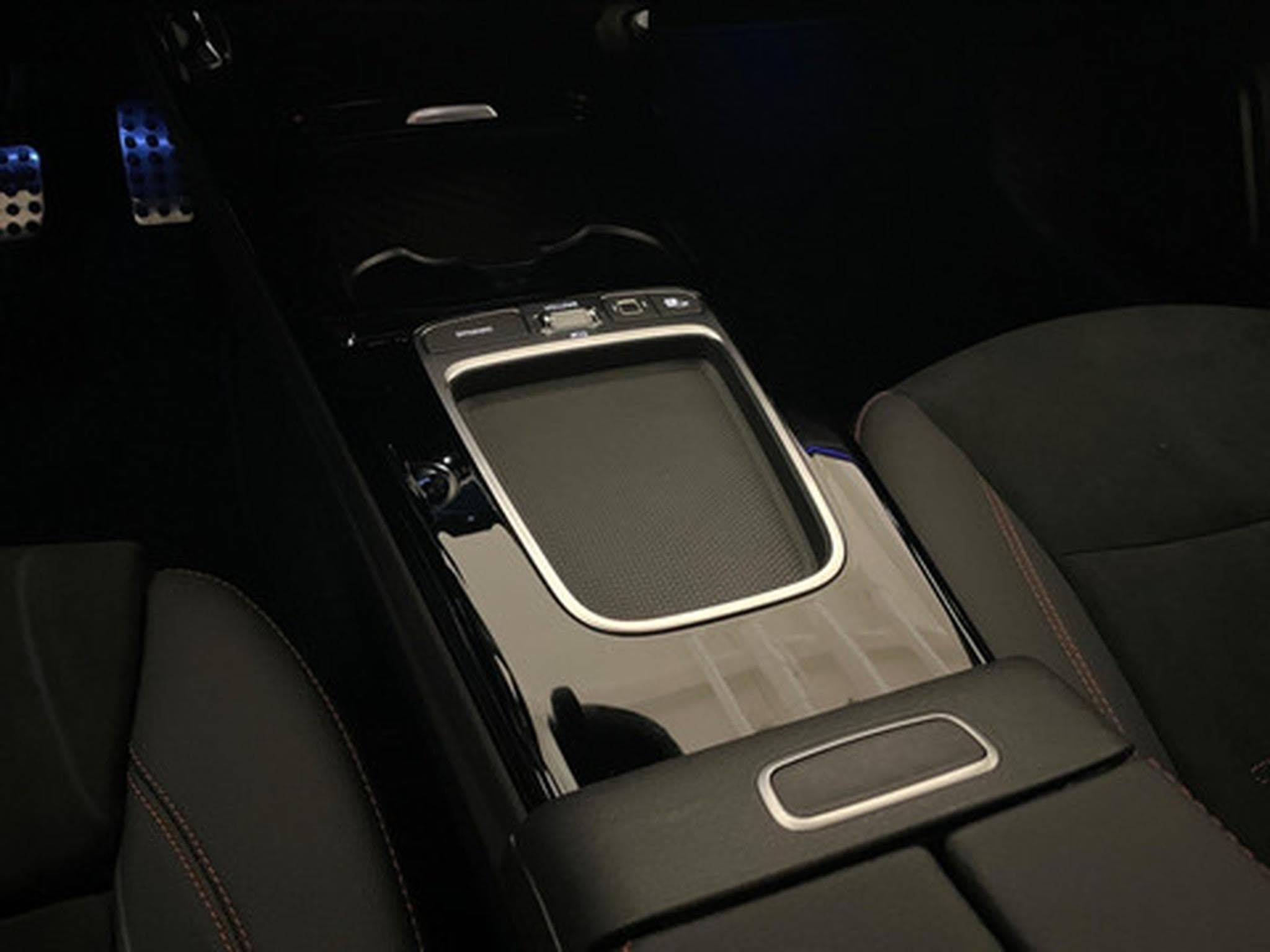 Mercedes A 200 1.3 hatchback AMG EDITION (2026) - Photo 10