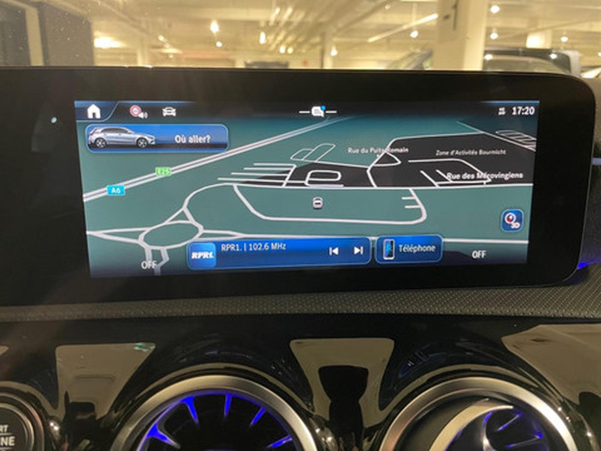 Mercedes A 200 1.3 hatchback AMG EDITION (2026) - Photo 3