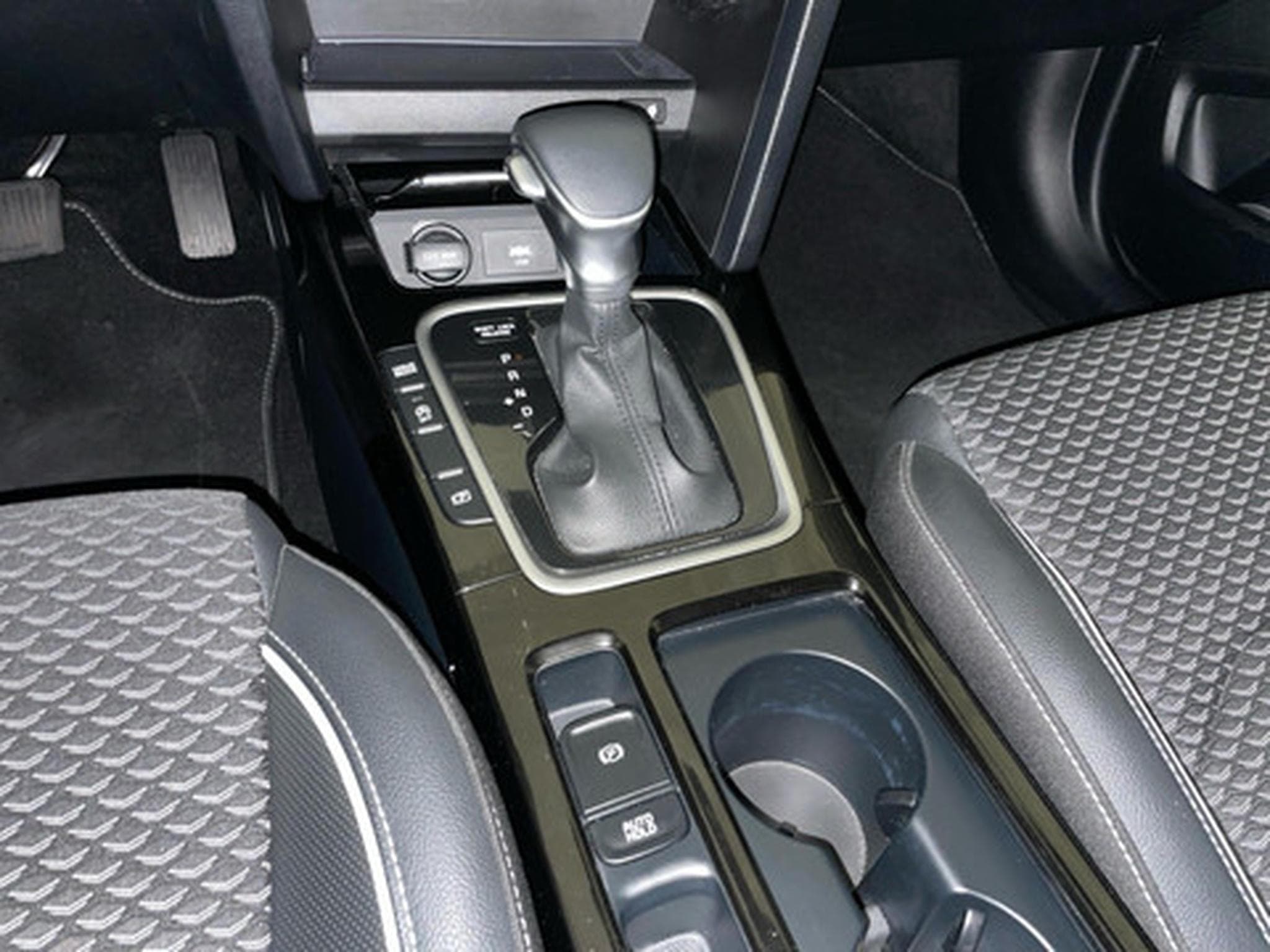 Kia Ceed Pulse 1.0 T-GDI 120 MHEV DCT ISG (2026) - Photo 10