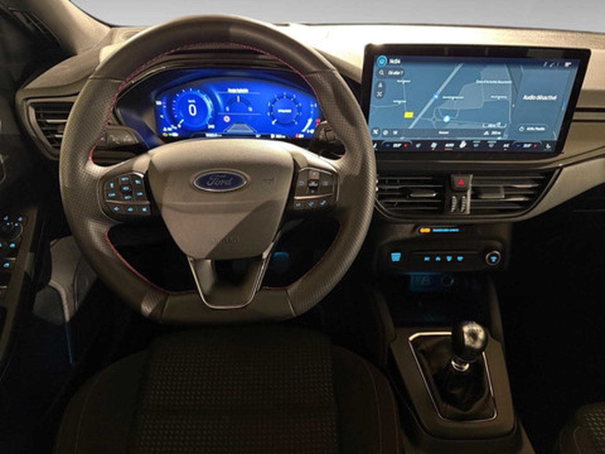 Ford Focus Clipper 1.0i EcoBoost MHEV 92kW ST-Line X (2026) - Photo 6