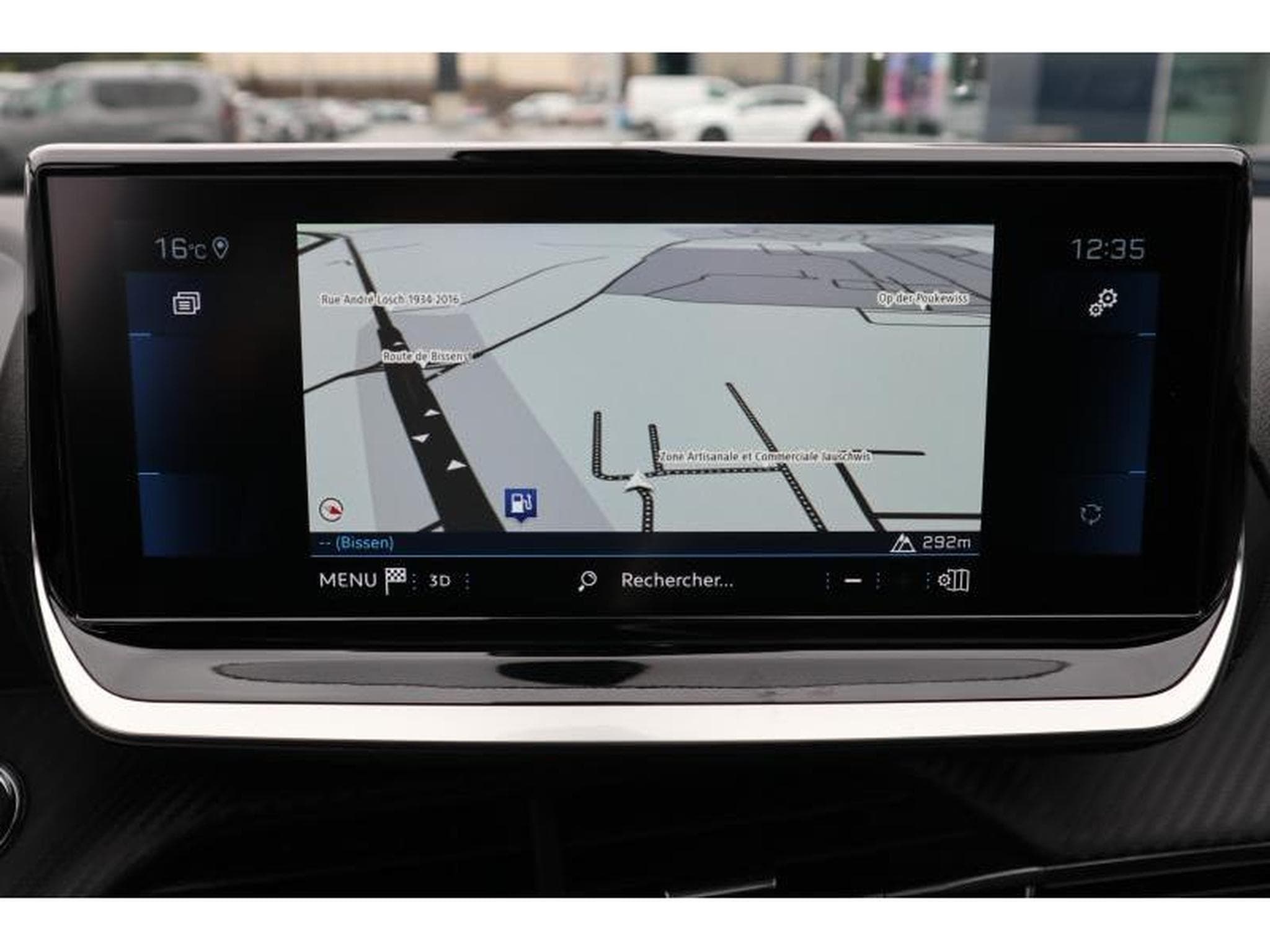 Peugeot 208 GT EAT8 (2023) - Photo 11