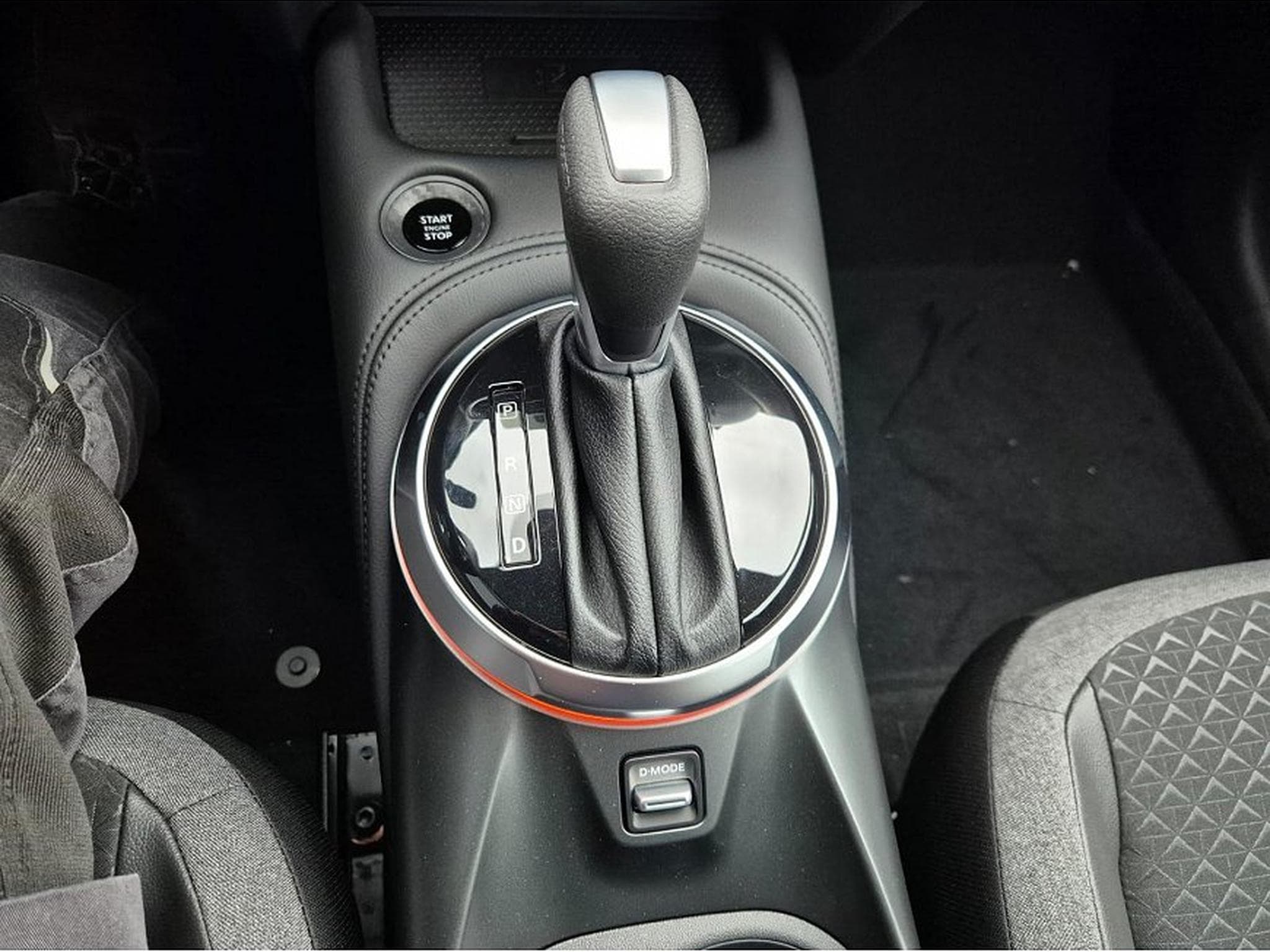 Nissan Juke (2026) - Foto 24