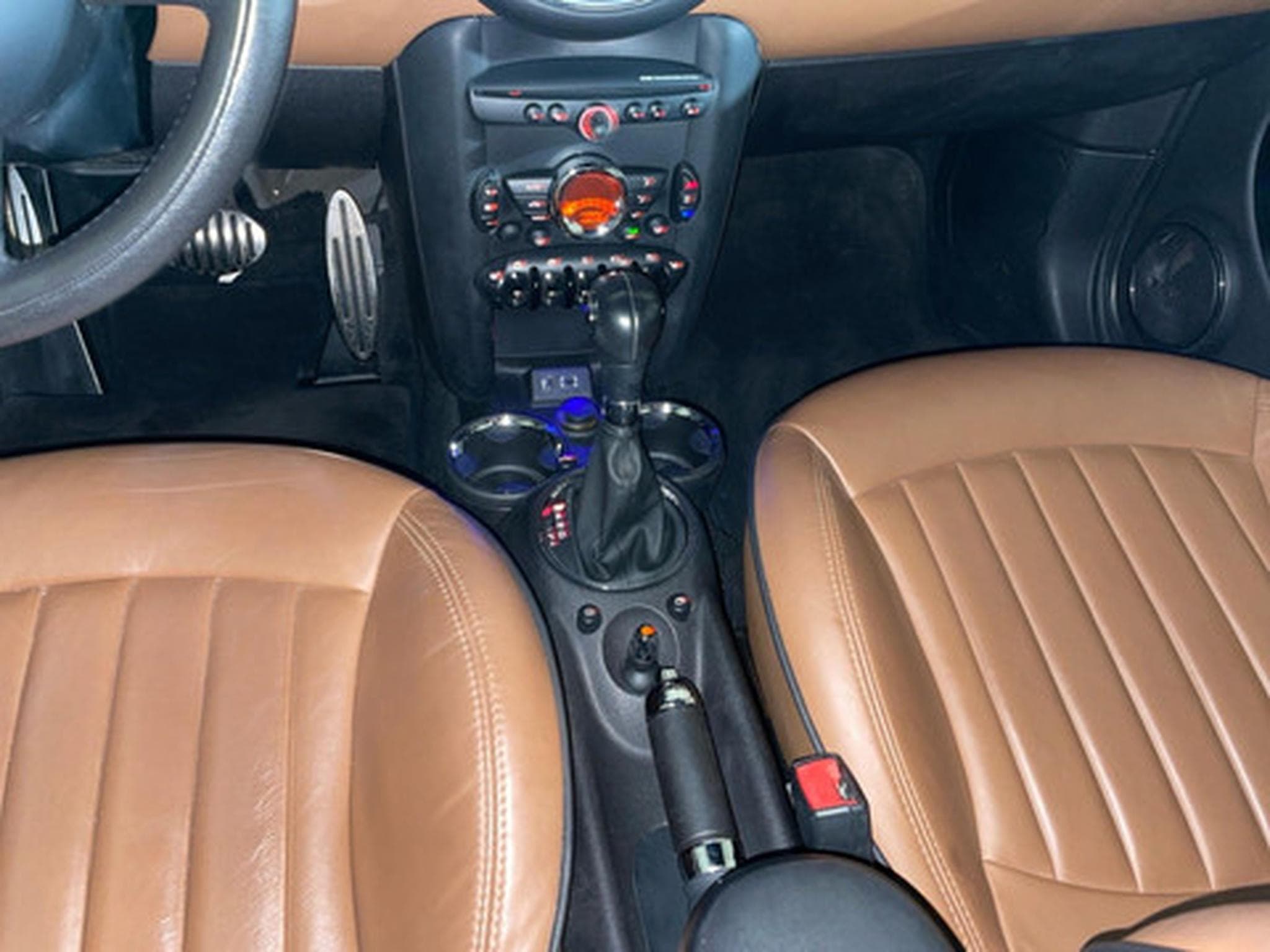 Mini Cooper MINI S Cabrio (2026) - Photo 10