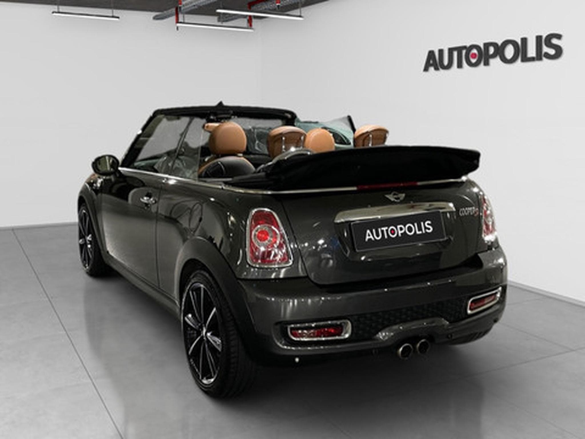 Mini Cooper MINI S Cabrio (2026) - Photo 20