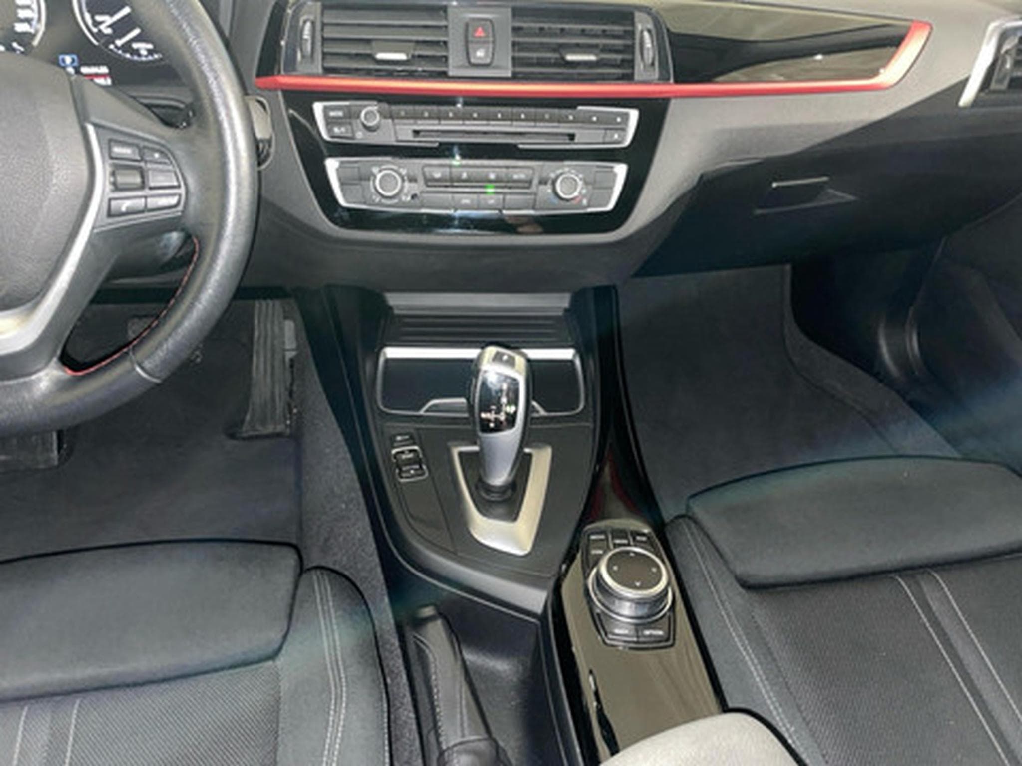 BMW 118 1-serie 118d Luxury Line (2026) - Photo 10