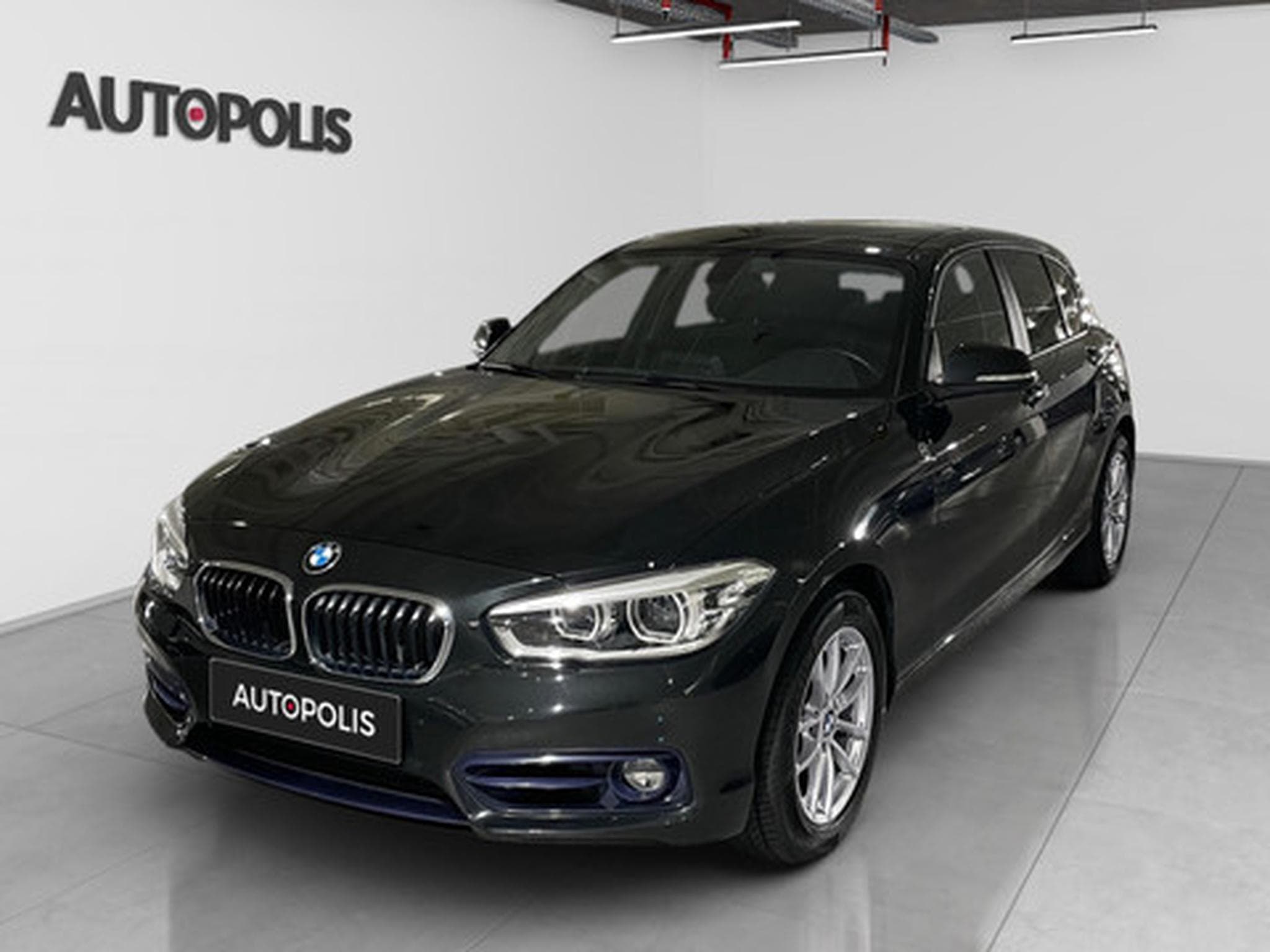 BMW 118 1-serie 118d Luxury Line (2026) - Photo 17