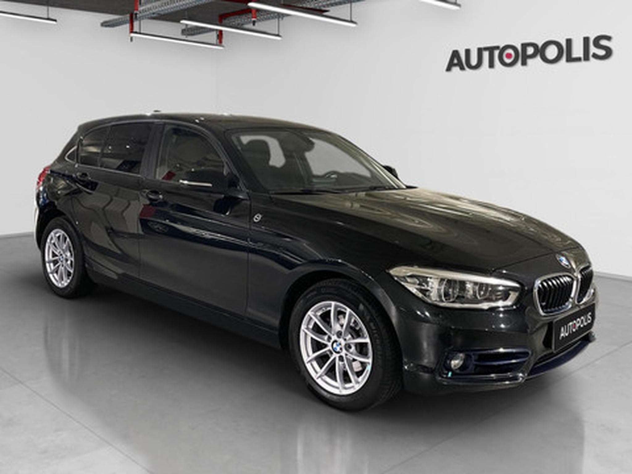 BMW 118 1-serie 118d Luxury Line (2026) - Photo 19