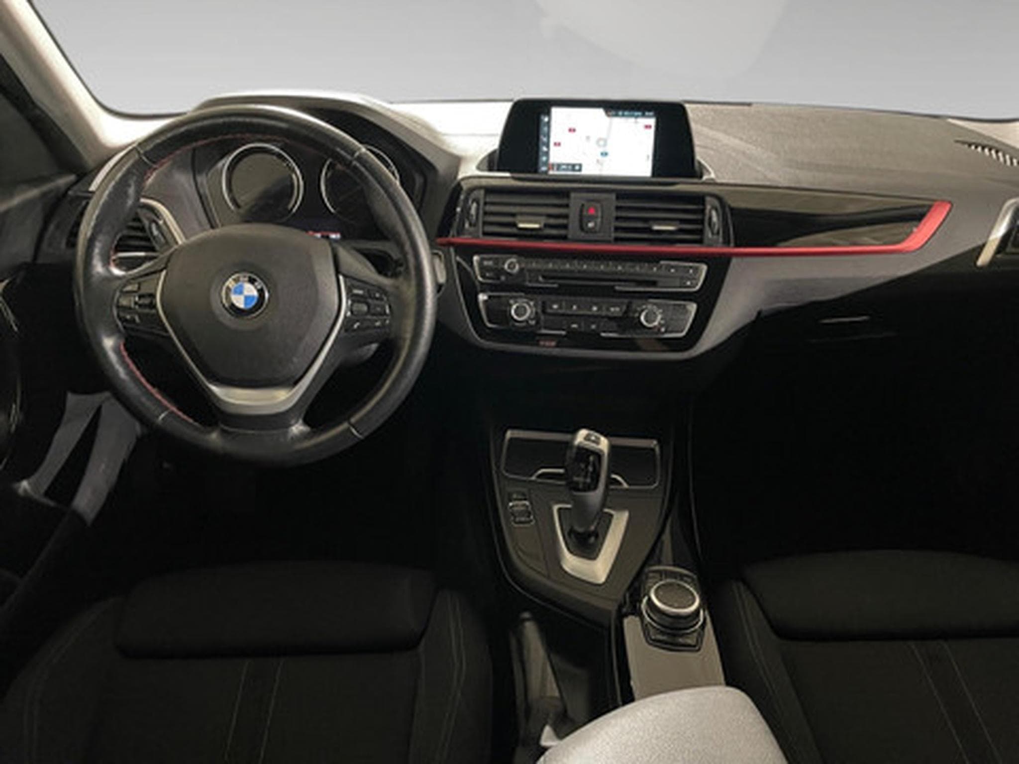 BMW 118 1-serie 118d Luxury Line (2026) - Photo 5