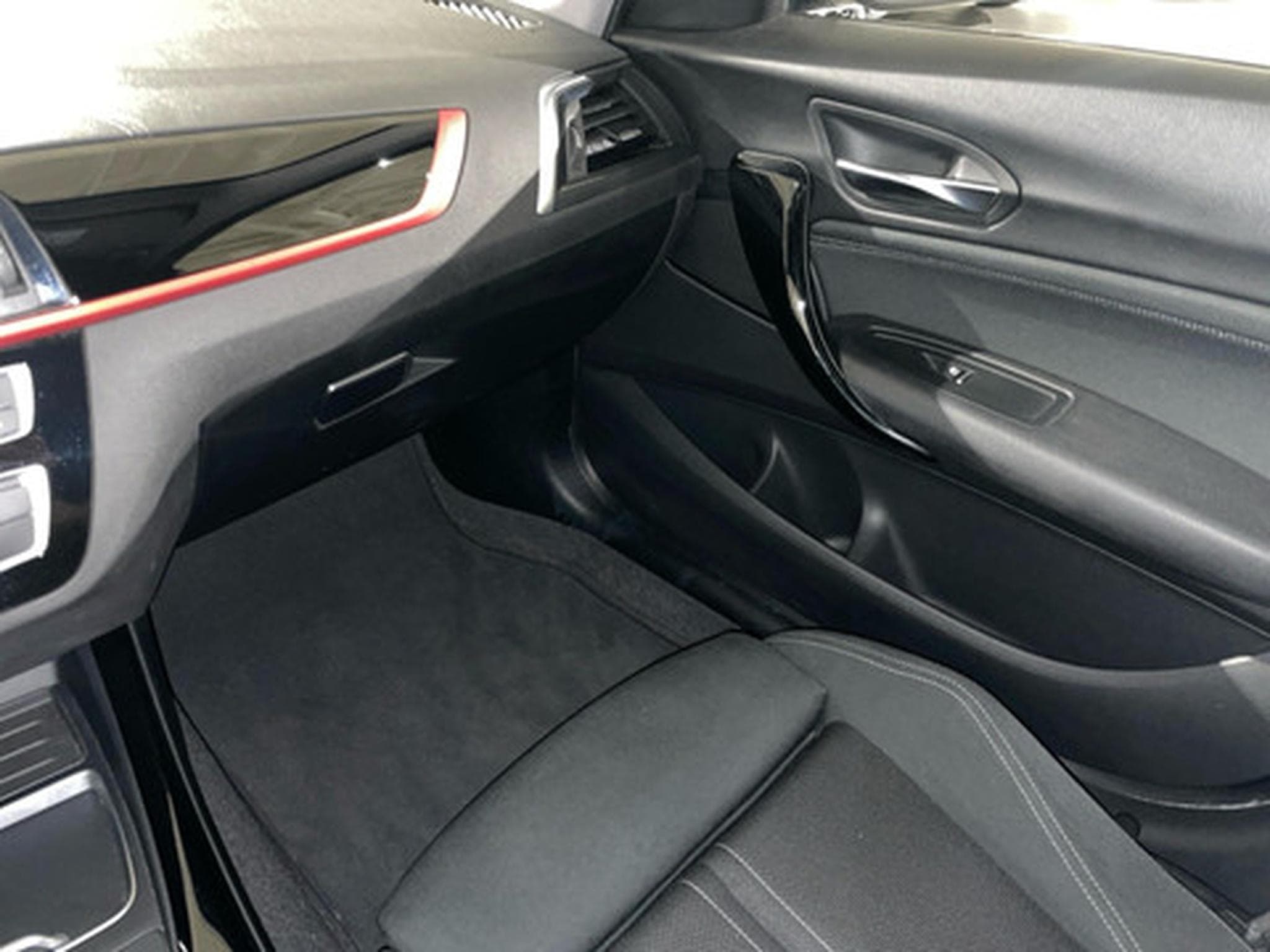 BMW 118 1-serie 118d Luxury Line (2026) - Photo 9