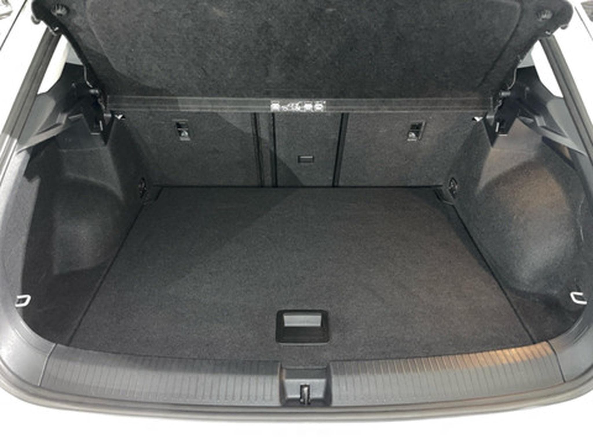 VW T-Roc 2.0 TDI SCR 85kW ACTIVE (2026) - Photo 12