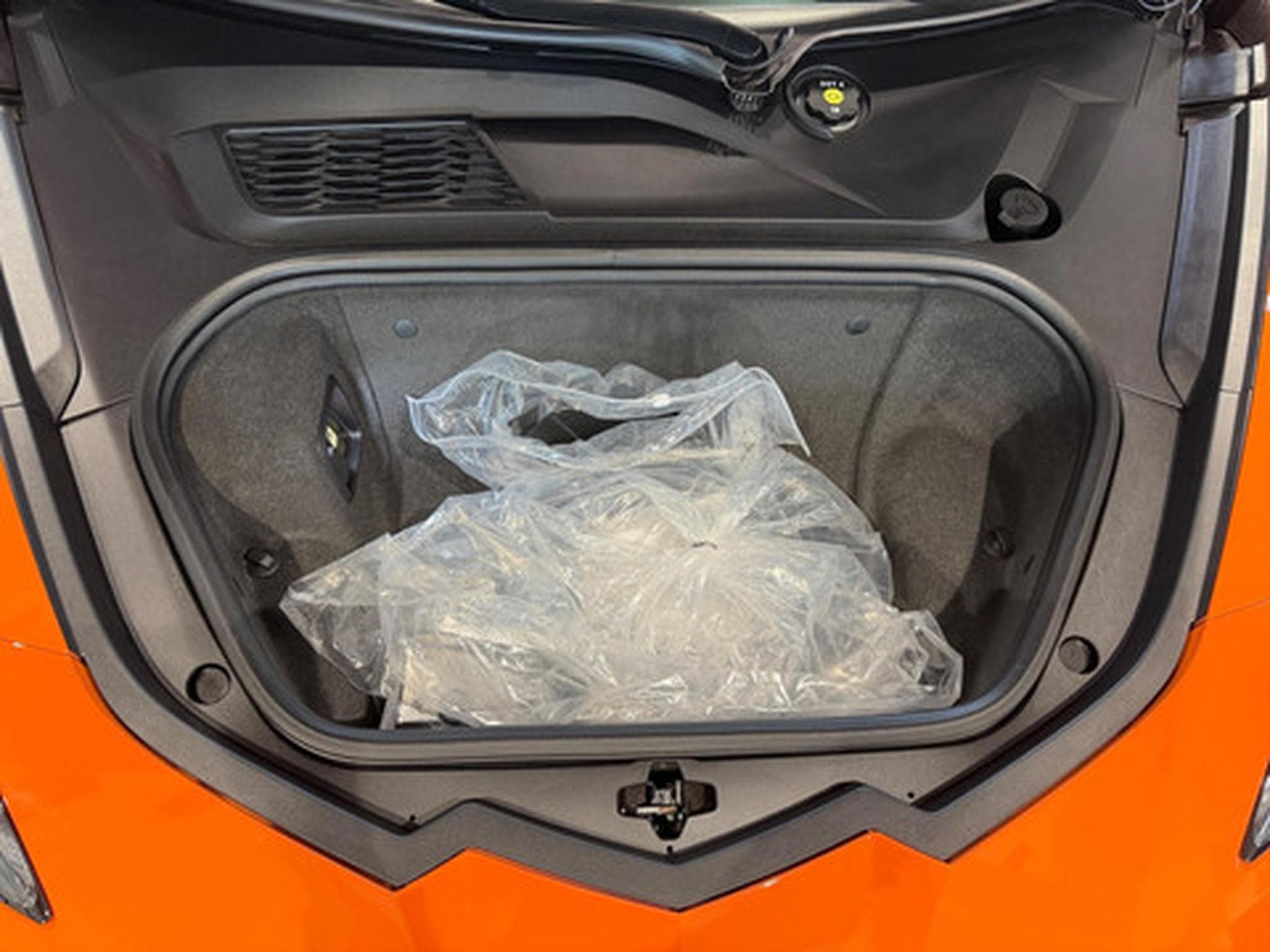 Chevrolet Corvette C8 STINGRAY COUPE 3LT V8 6.2 (2026) - Photo 12