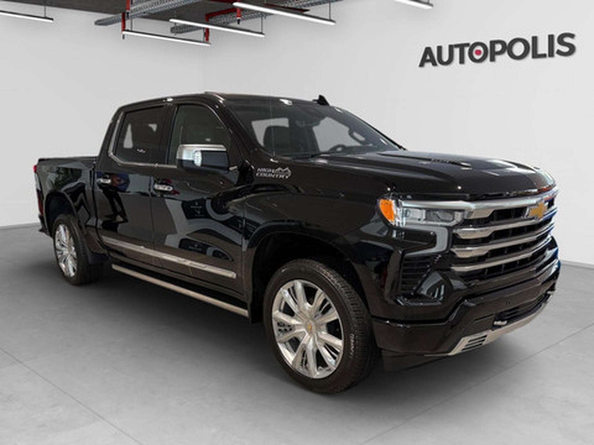 Chevrolet Silverado 1500 HIGH COUNTRY V8 6.2 (2026) - Photo 18