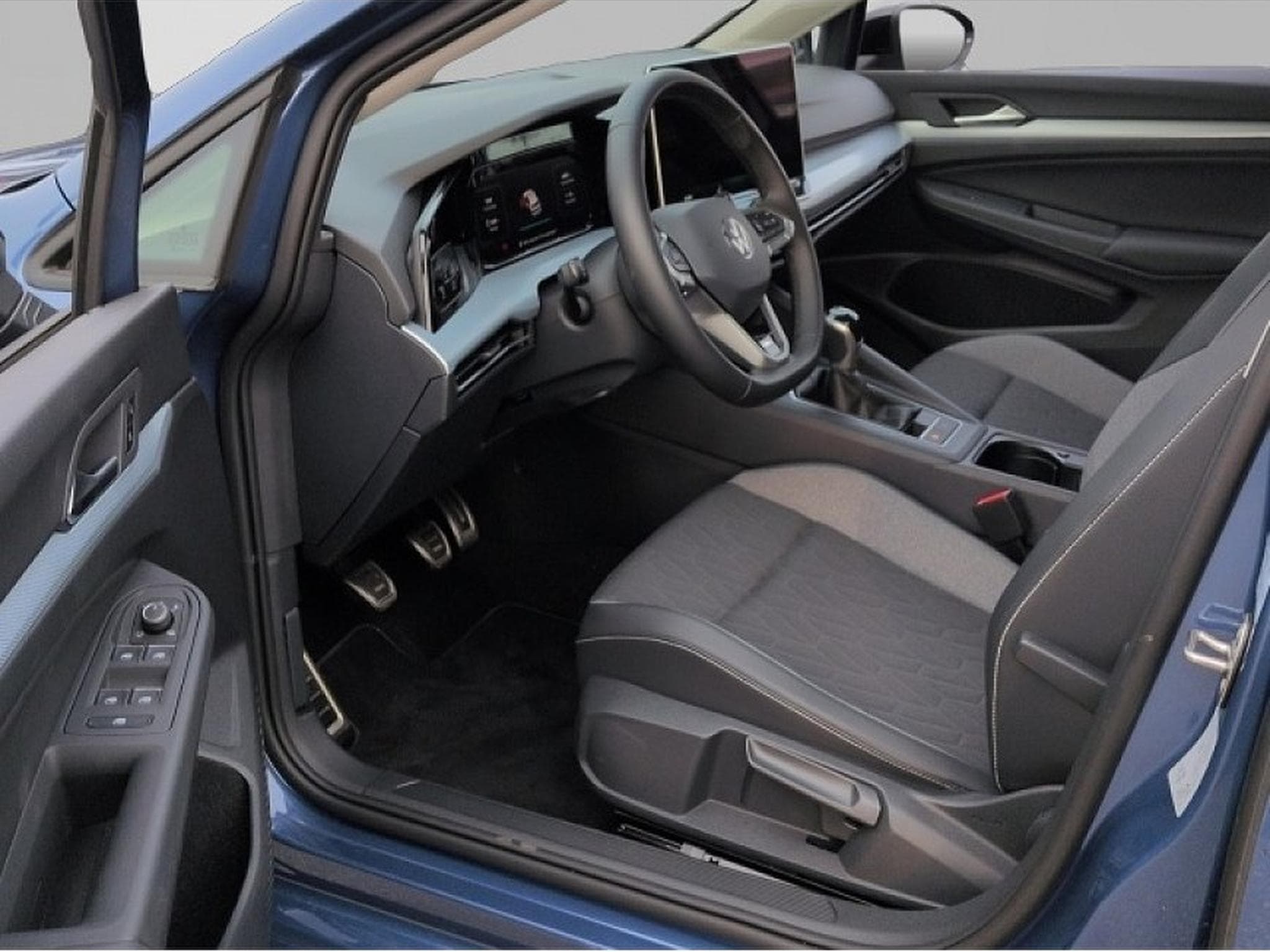 VW Golf (2025) - Photo 4