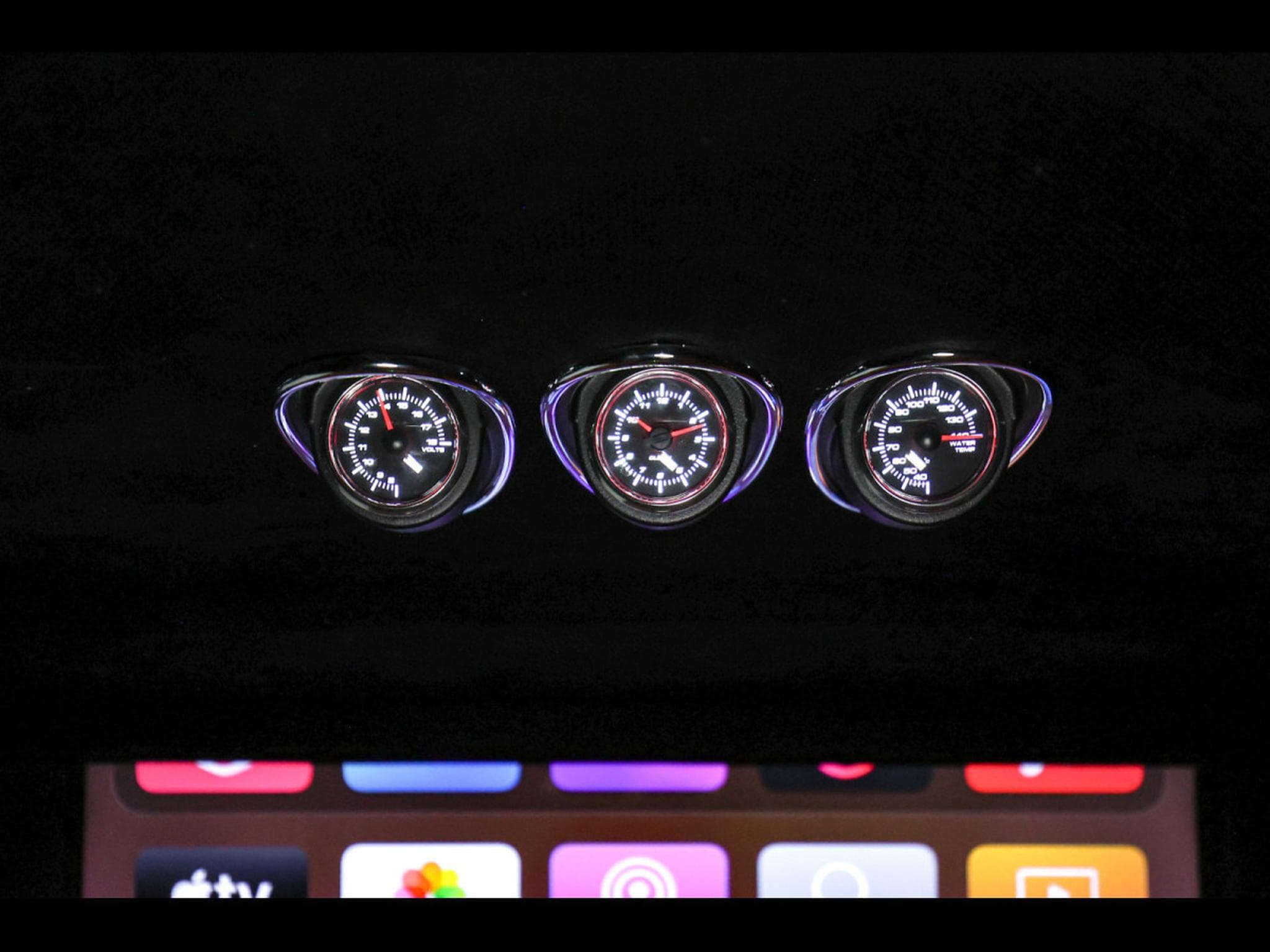 Mercedes V 300 d 4MATIC EXTRALANG AMG-LINE – MH VIP DESIGN (2021) - Photo 24