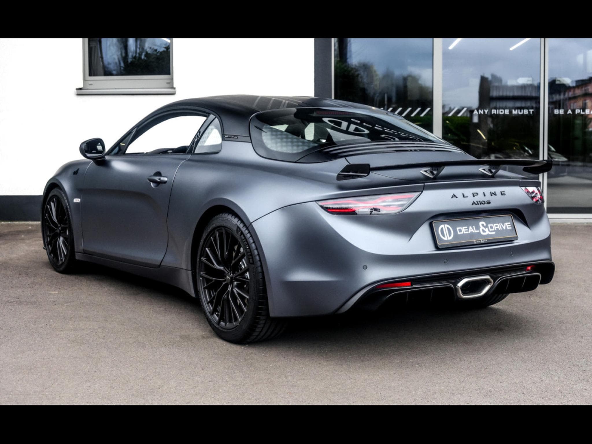 Alpine A110 S 1.8 300 CH ENSTONE EDITION – 1 OF 300 - GRIS TONNERRE MAT (2024) - Photo 3