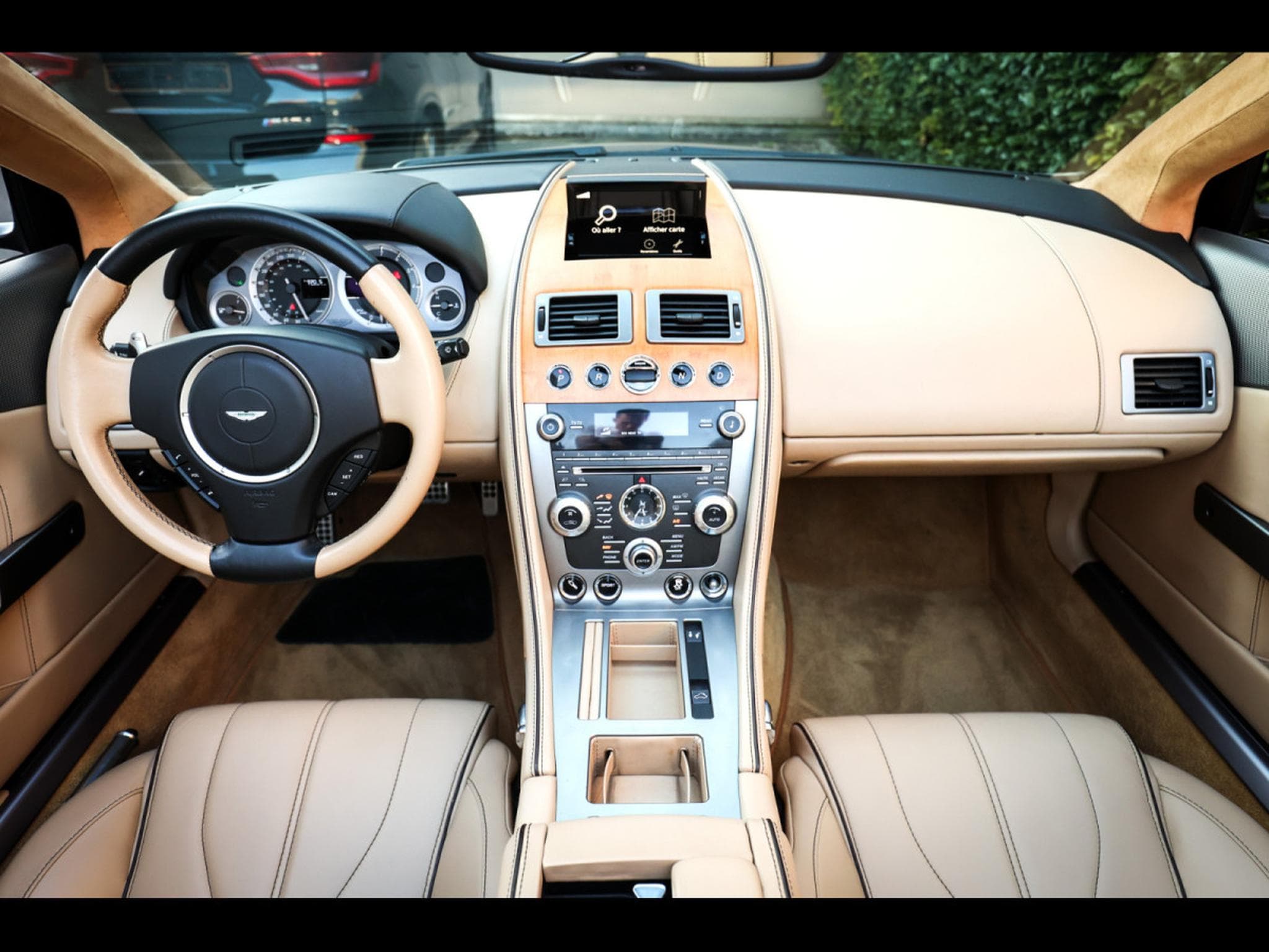 Aston-Martin Virage VOLANTE 6.0 V12 TOUCHTRONIC II – MARRON BLACK (2013) - Foto 16
