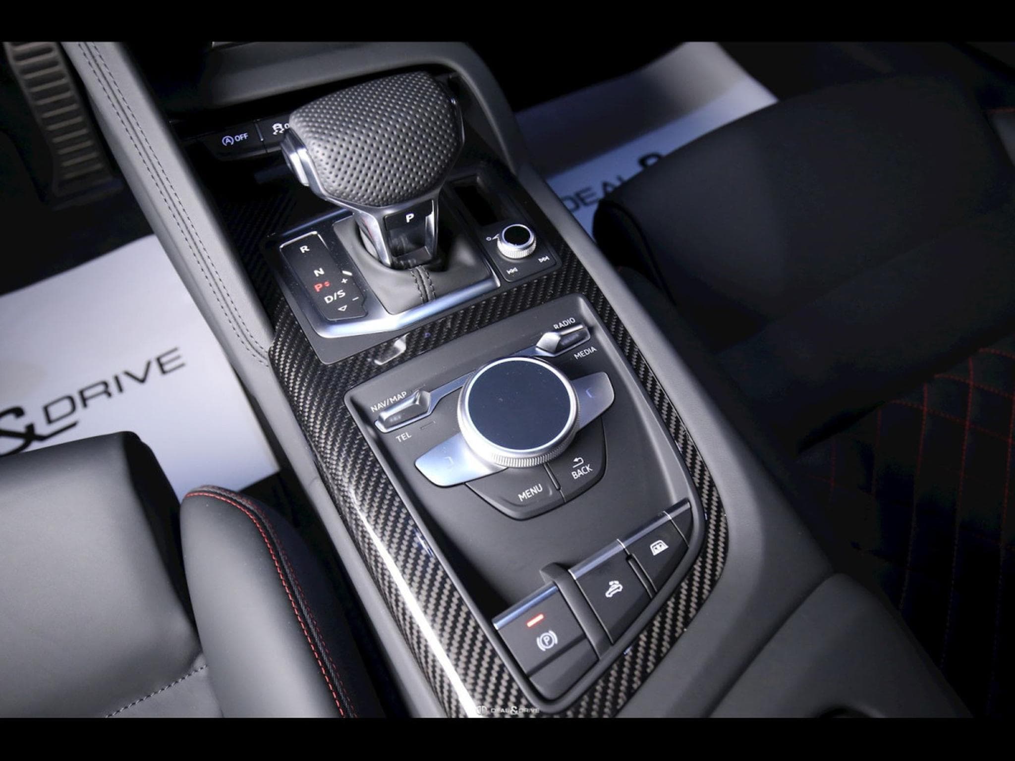 Audi R8 SPYDER V10 PERFORMANCE 5.2 FSI QUATTRO S-TRONIC – AUDI EXCLU (2019) - Photo 14