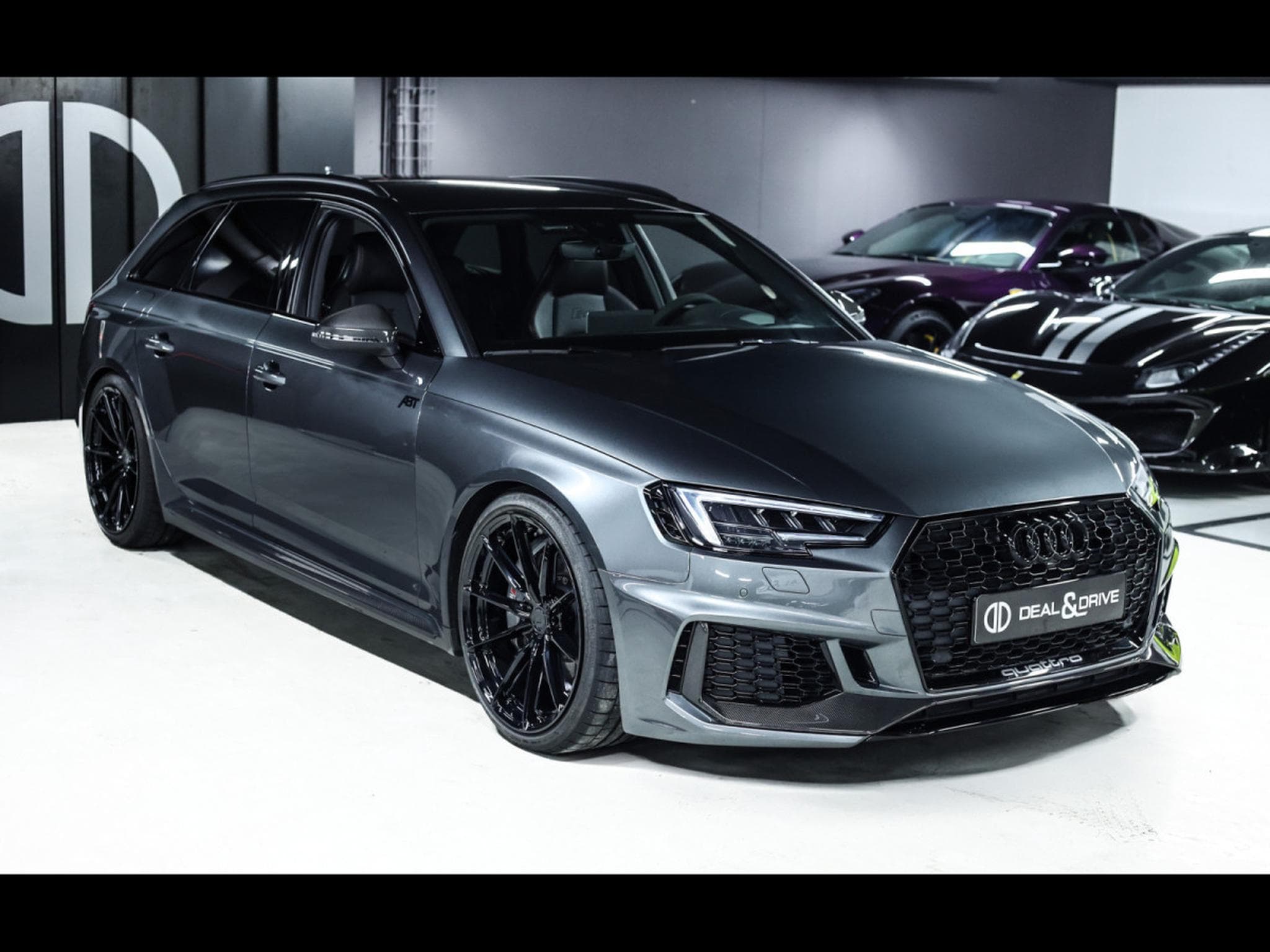Audi RS4 AVANT 2.9 TFSI QUATTRO TIPTRONIC – AUDI EXCLUSIVE CARBON DES (2018) - Photo 6