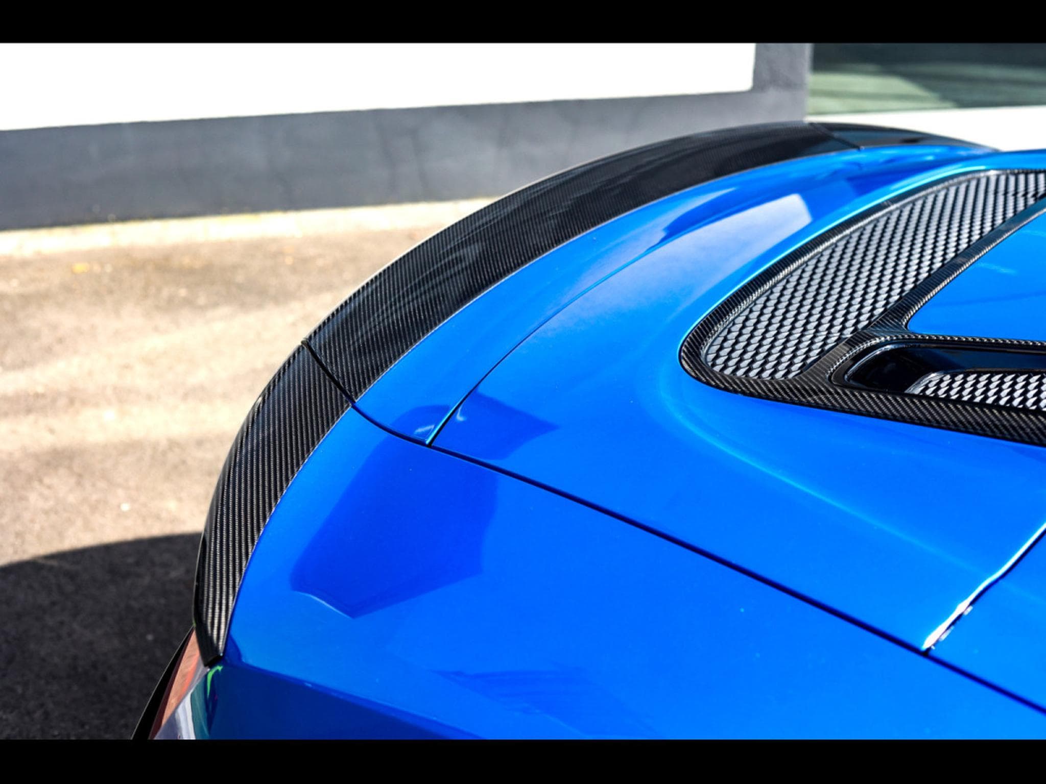 Audi R8 SPYDER V10 PERFORMANCE 5.2 FSI QUATTRO S-TRONIC – PACK DESIG (2021) - Photo 22