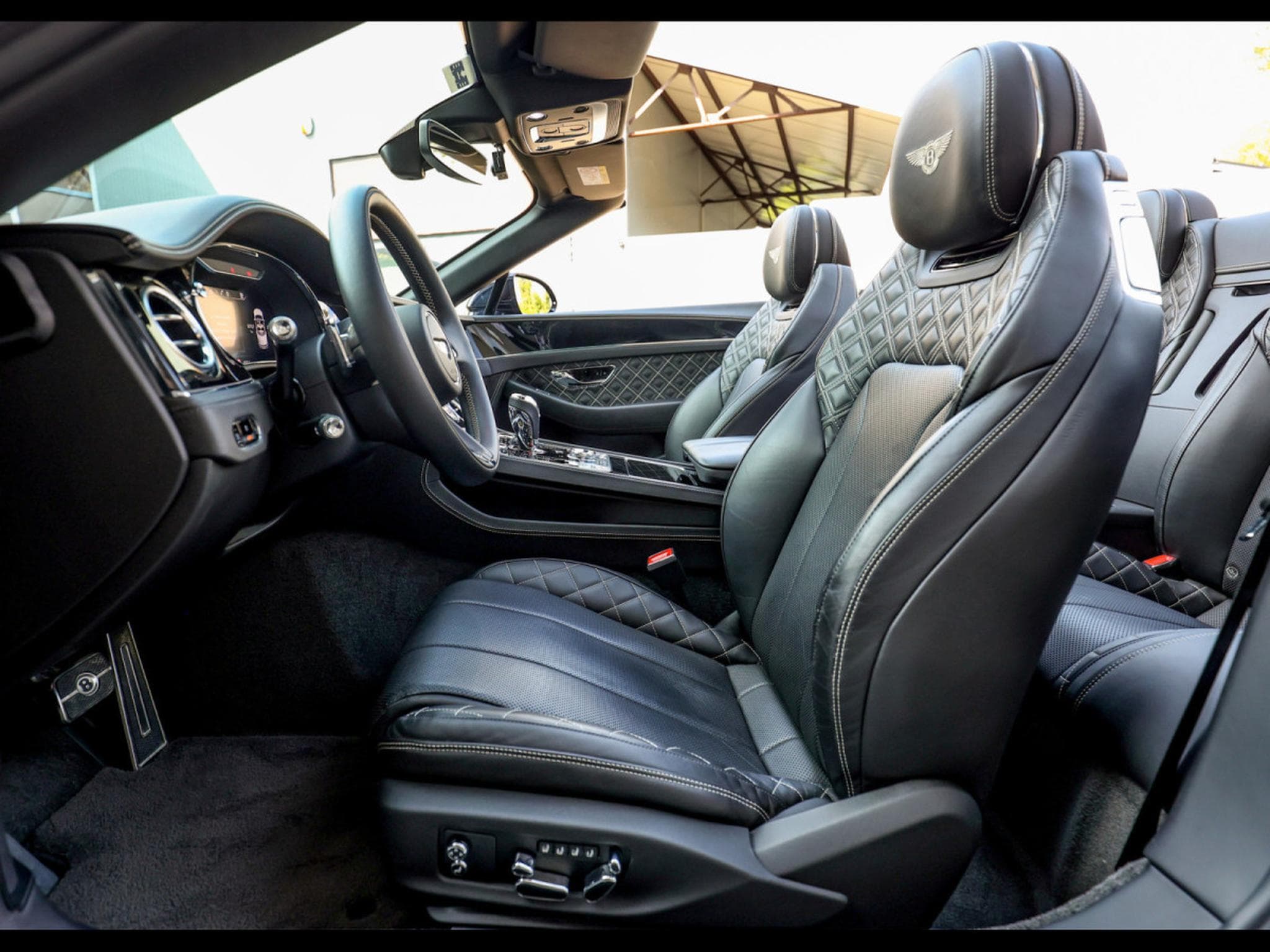 Bentley Continental GT GTC SPEED III 6.0 W12 659 - BLACKLINE - DARK SAPPHIRE (2022) - Photo 10