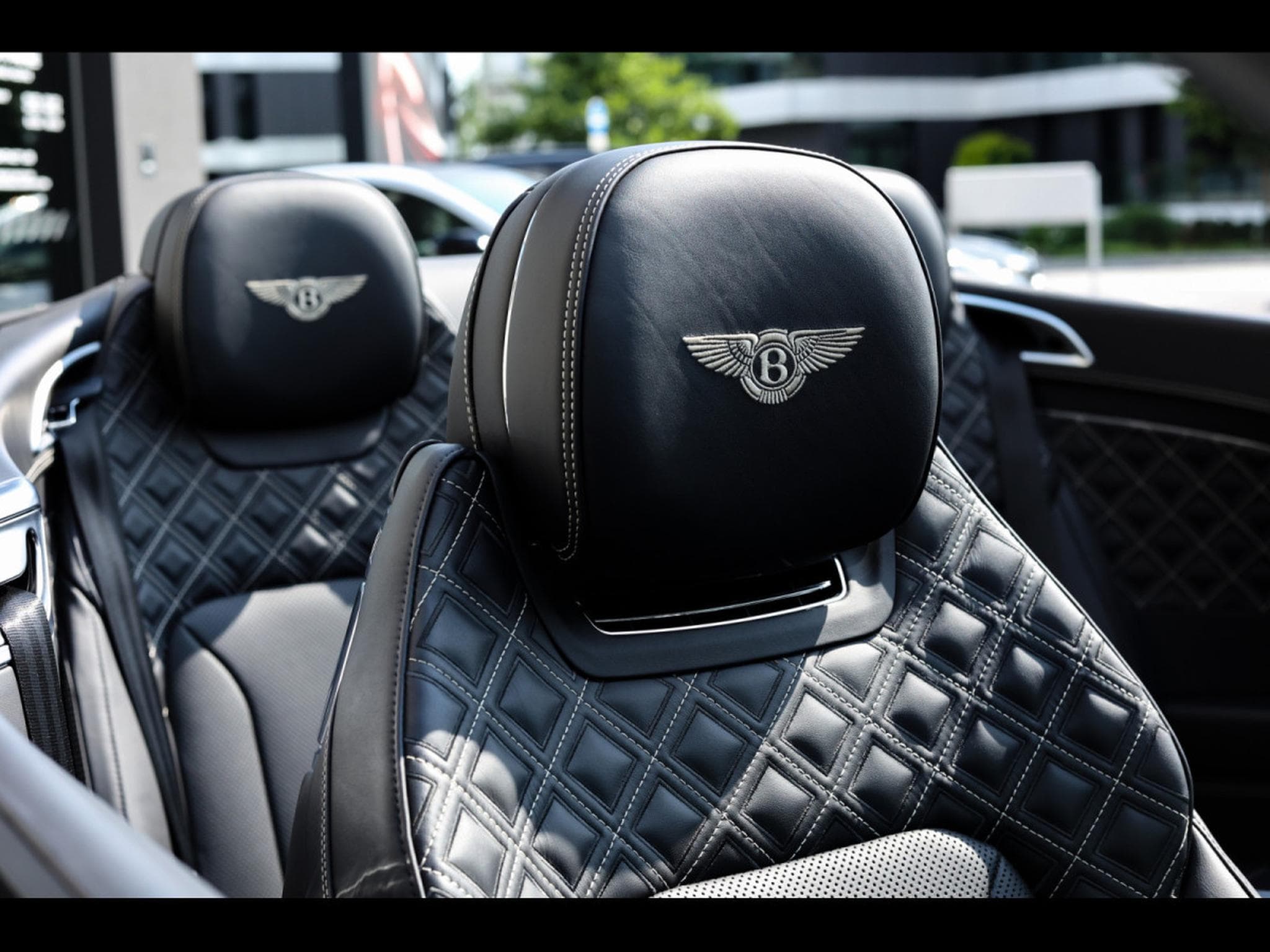Bentley Continental GT GTC SPEED III 6.0 W12 659 - BLACKLINE - DARK SAPPHIRE (2022) - Photo 11