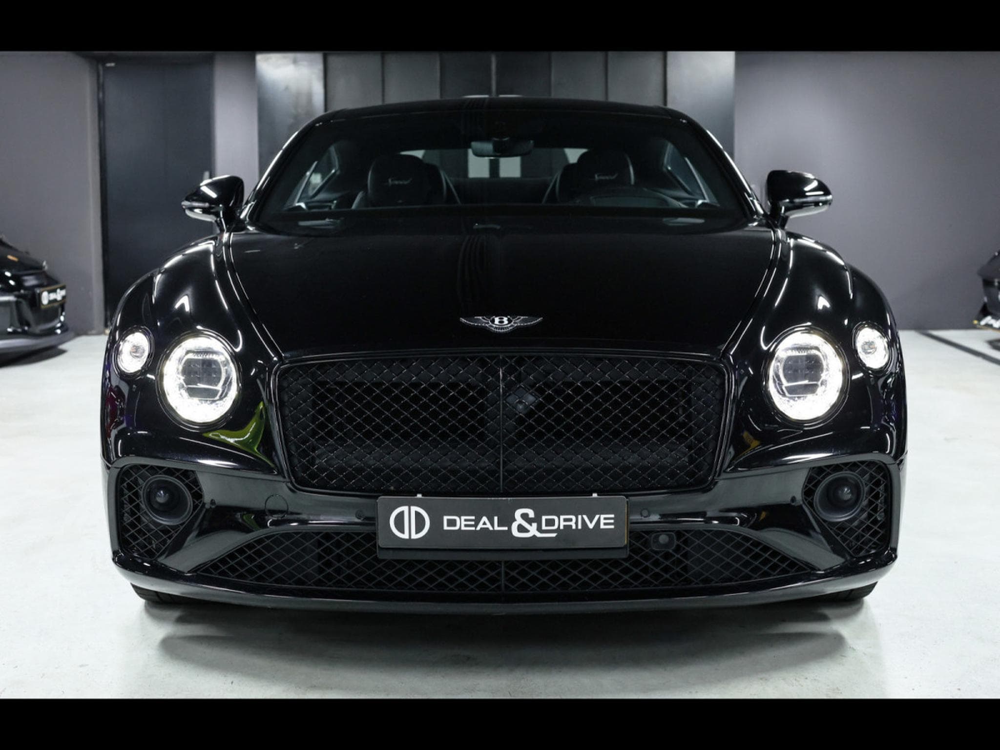 Bentley Continental GT GT III W12 COUPE (659 CH) – BLACKLINE SPECIFICATION – CAPRIS (2022) - Photo 5