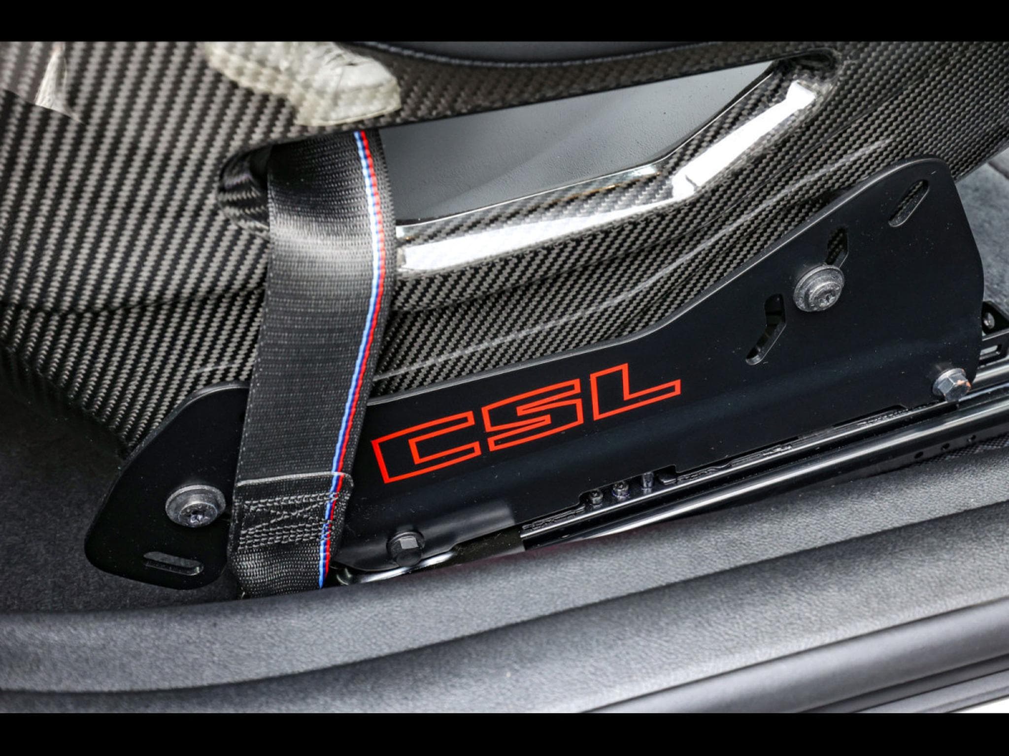 BMW M4 CSL COUPE (G82) 550 CH STEPTRONIC - IMMAT FR. - FULL XPEL (2022) - Foto 23