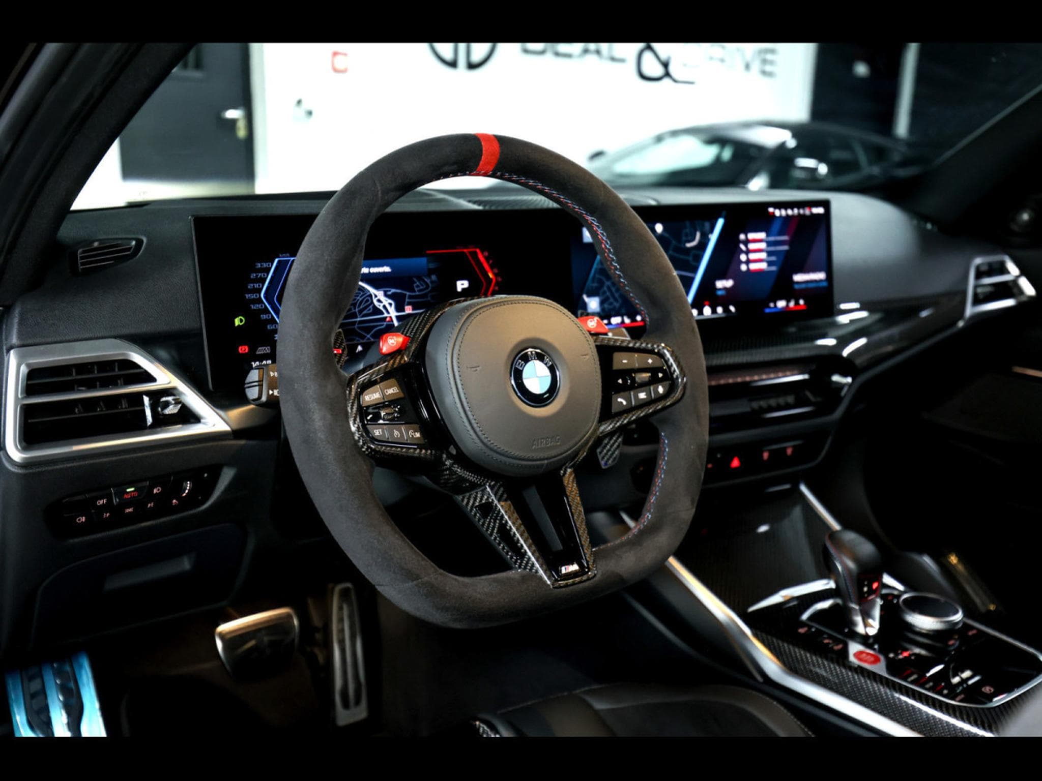 BMW M3 COMPETITION LIMOUSINE (G80) - MADEIRA RED METALLIC – BMW IND (2025) - Foto 10