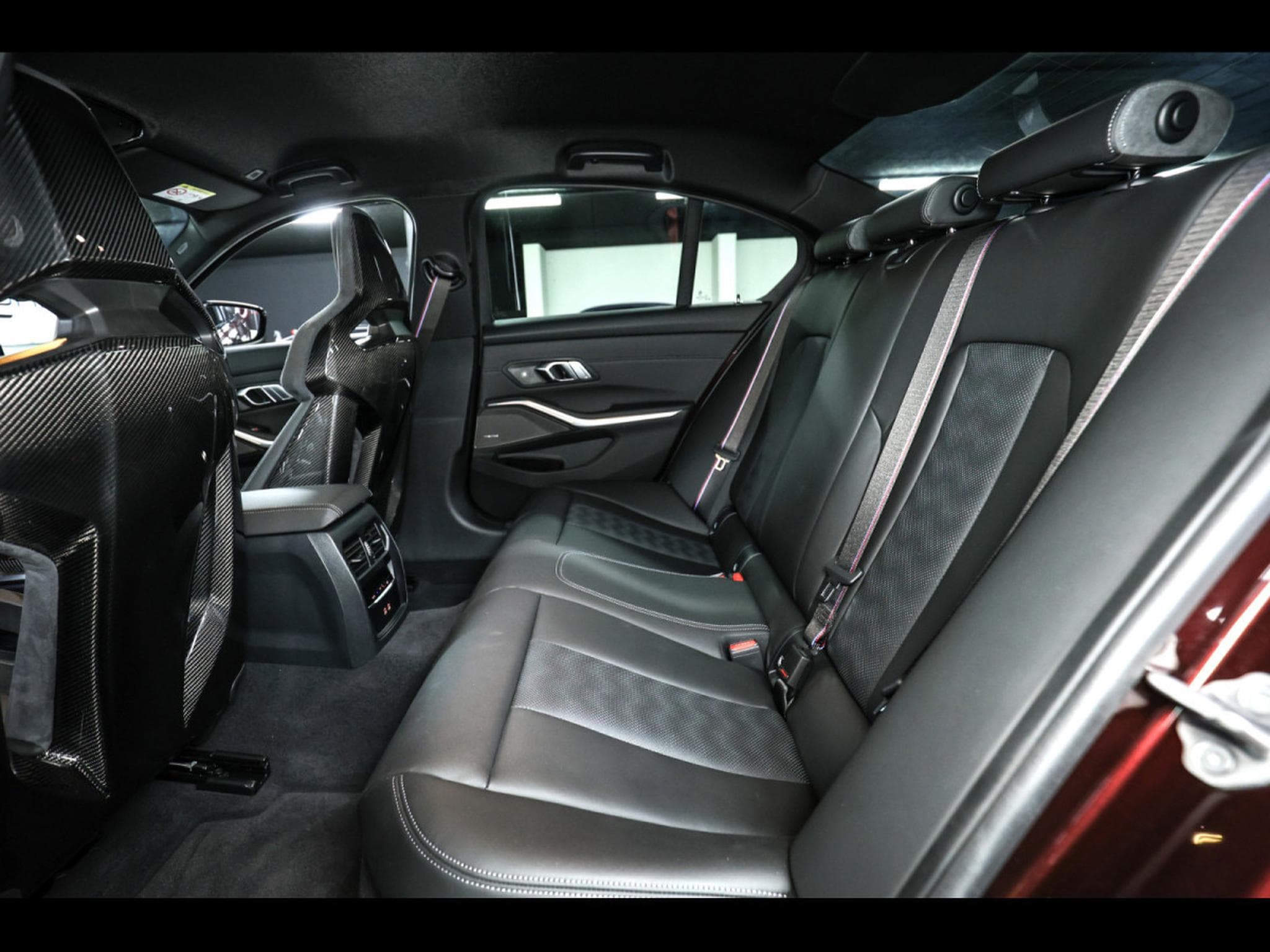 BMW M3 COMPETITION LIMOUSINE (G80) - MADEIRA RED METALLIC – BMW IND (2025) - Foto 13