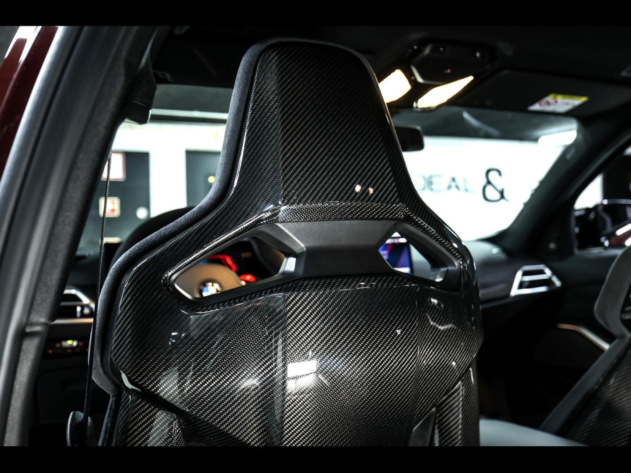 BMW M3 COMPETITION LIMOUSINE (G80) - MADEIRA RED METALLIC – BMW IND (2025) - Foto 22