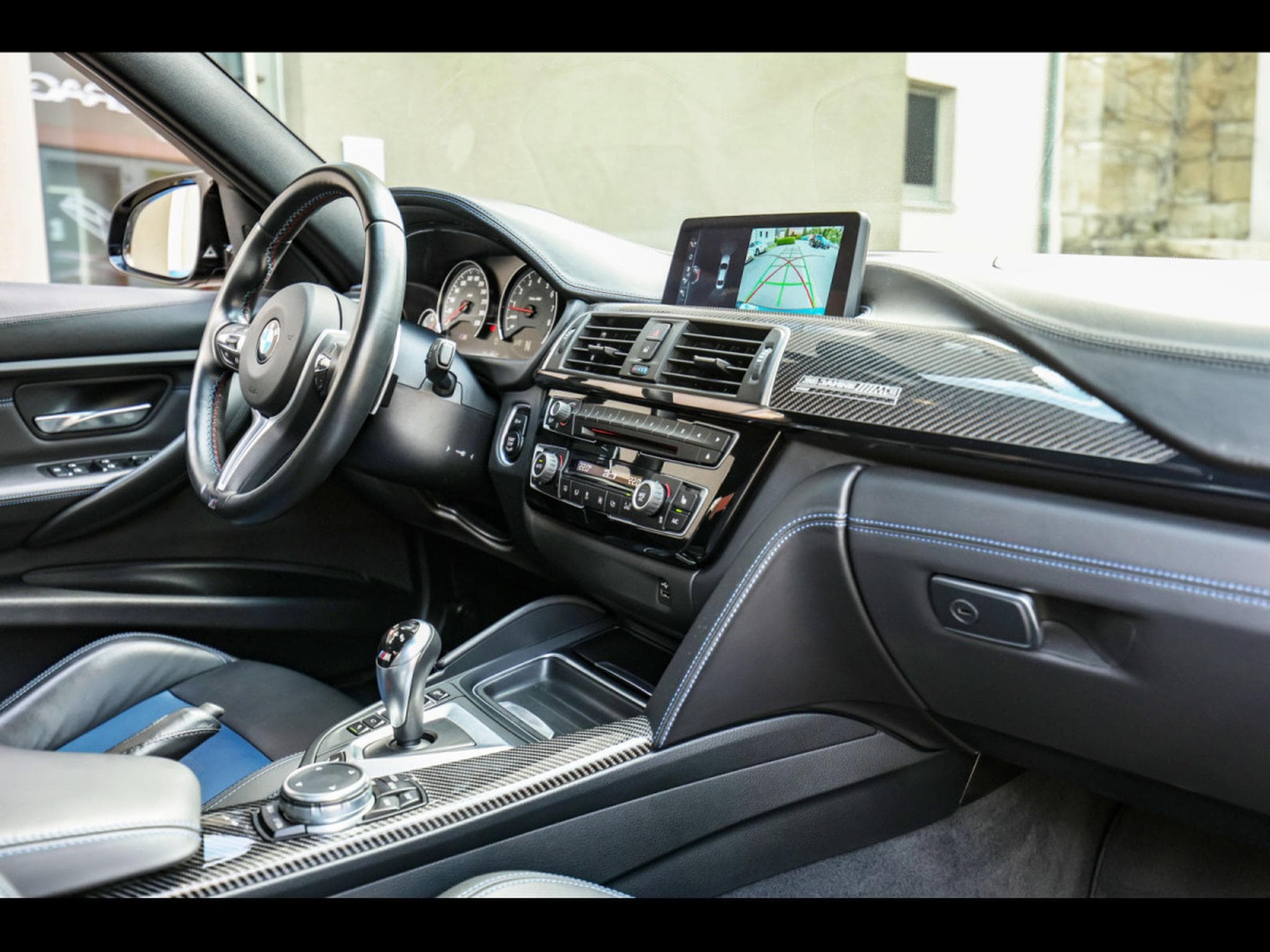 BMW M3 COMPETITION (F80) 30 JAHRE EDITION 1 OF 500 - IMMAT FR. (2016) - Foto 21