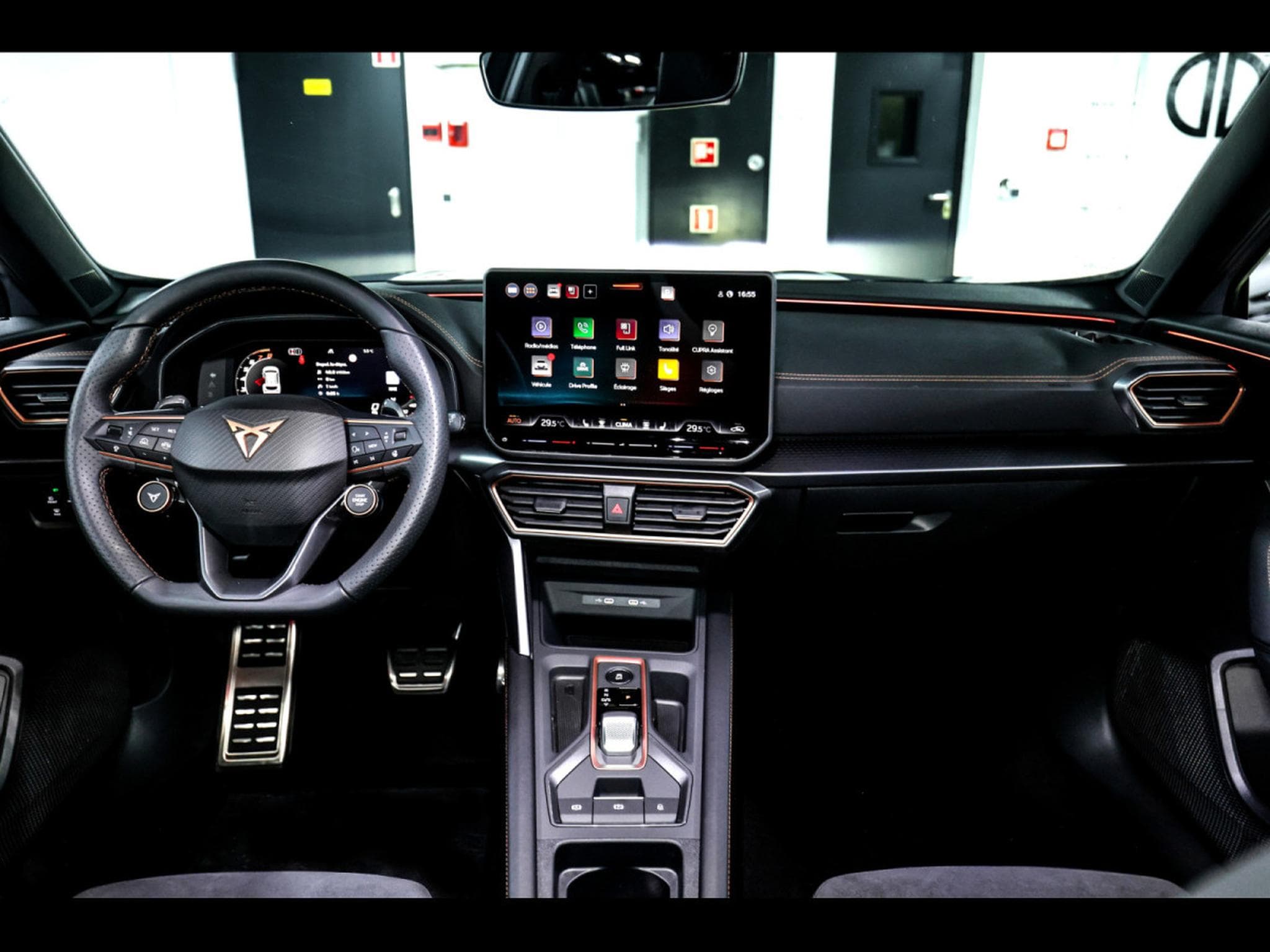 Cupra Formentor VZ 2.0 TSI 333 DSG7 4DRIVE (FACELIFT) – PACK SKYLINE - GRAPH (2025) - Foto 13