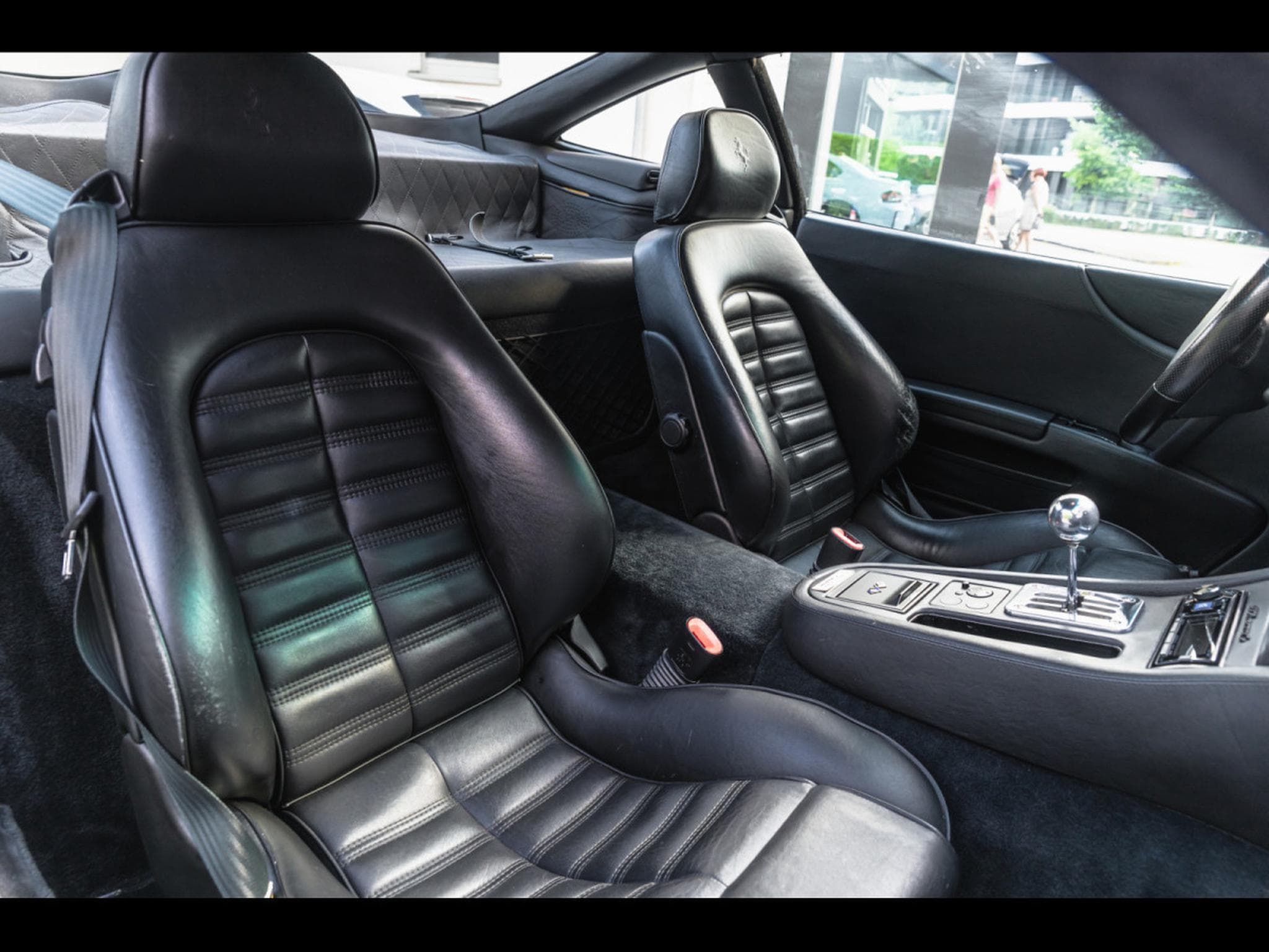 Ferrari 550 MARANELLO 5.5 V12 485 - MANUAL 6 - GRIGIO TITANIO (1998) - Photo 15