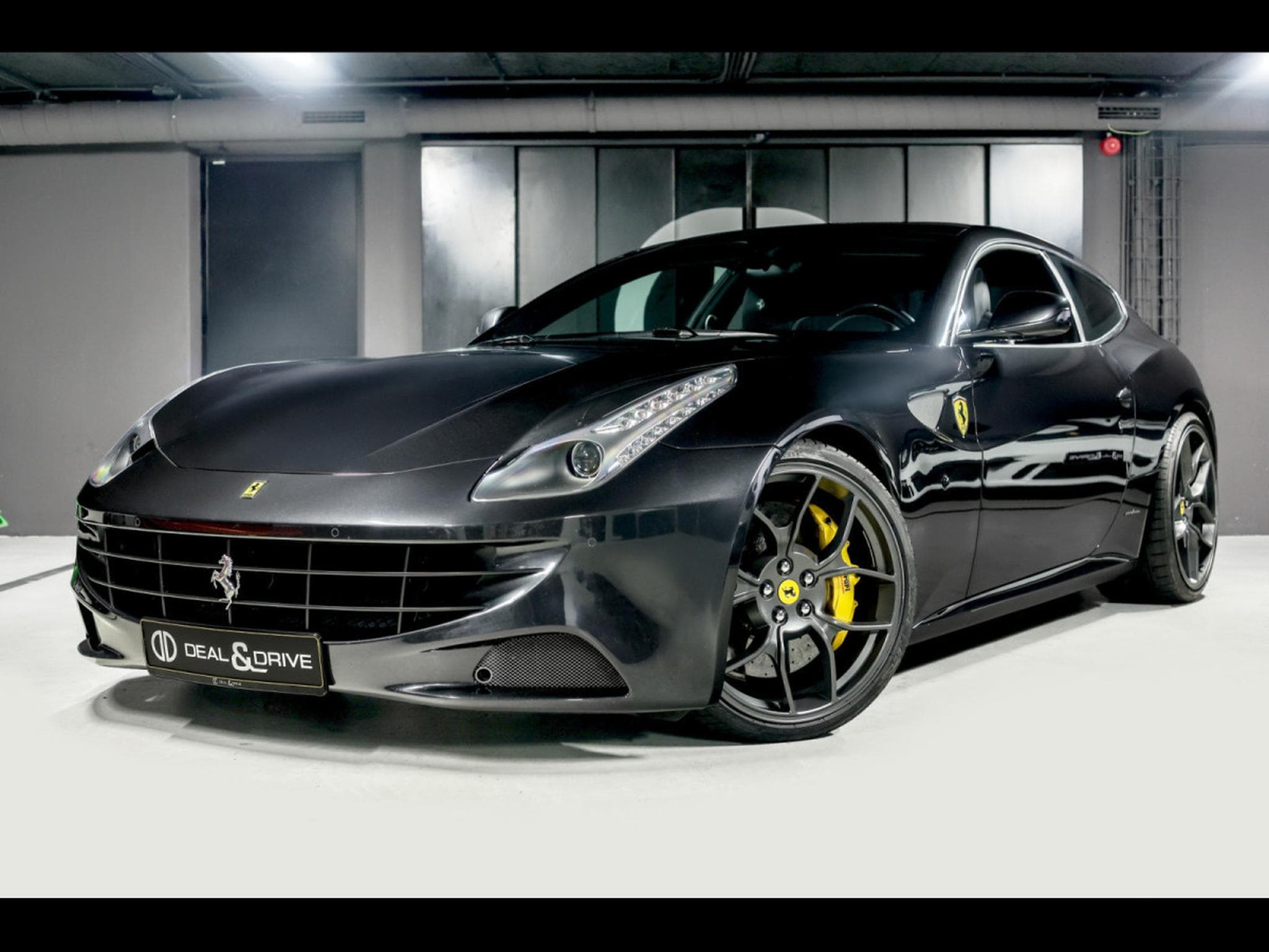 Ferrari FF 6.2 V12 4RM (661 CH) – NOVITEC (2013) - Photo 1