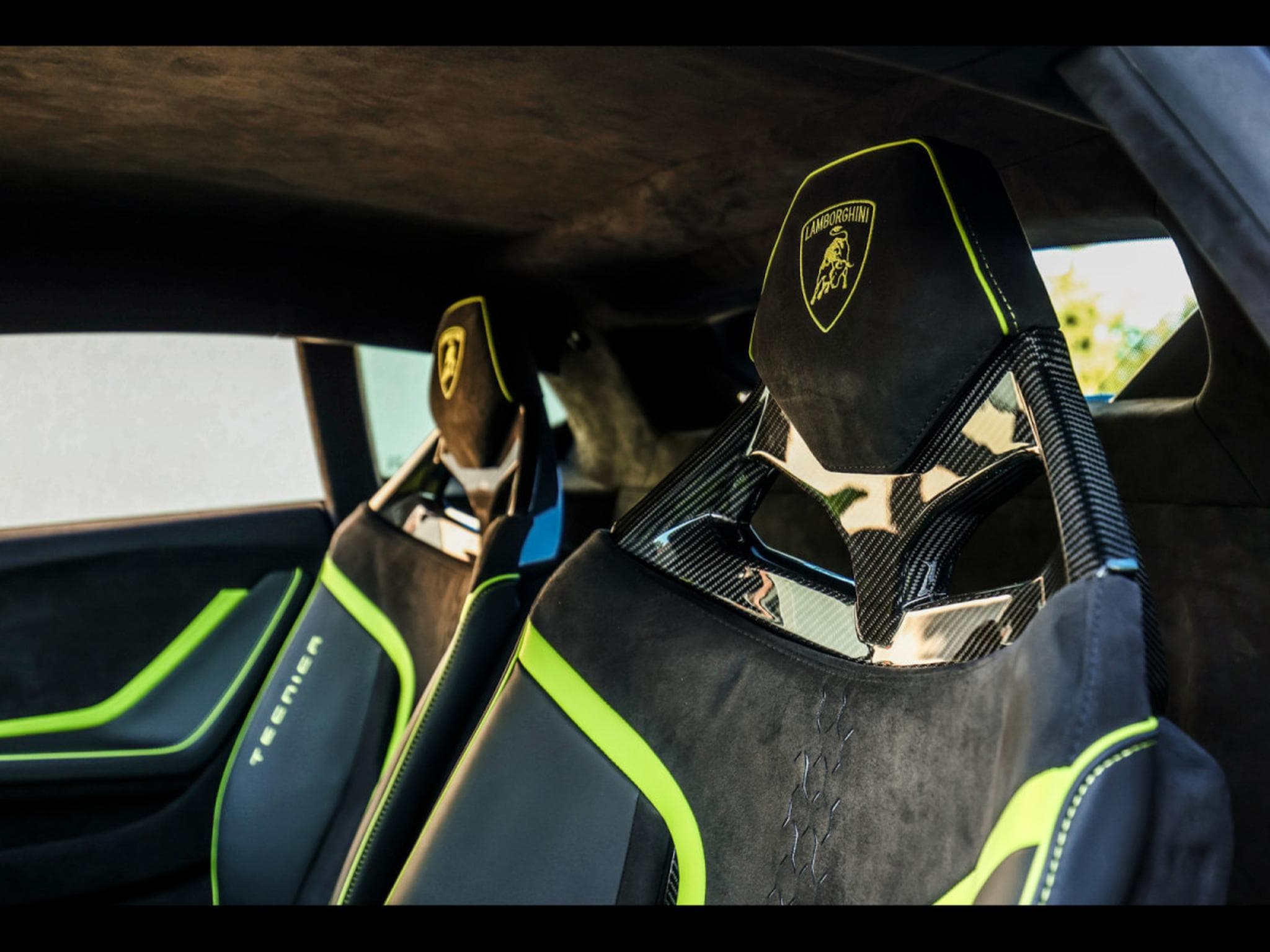 Lamborghini Huracán TECNICA LP640-2 5.2 V10 – VERDE SCANDAL (2024) - Photo 12