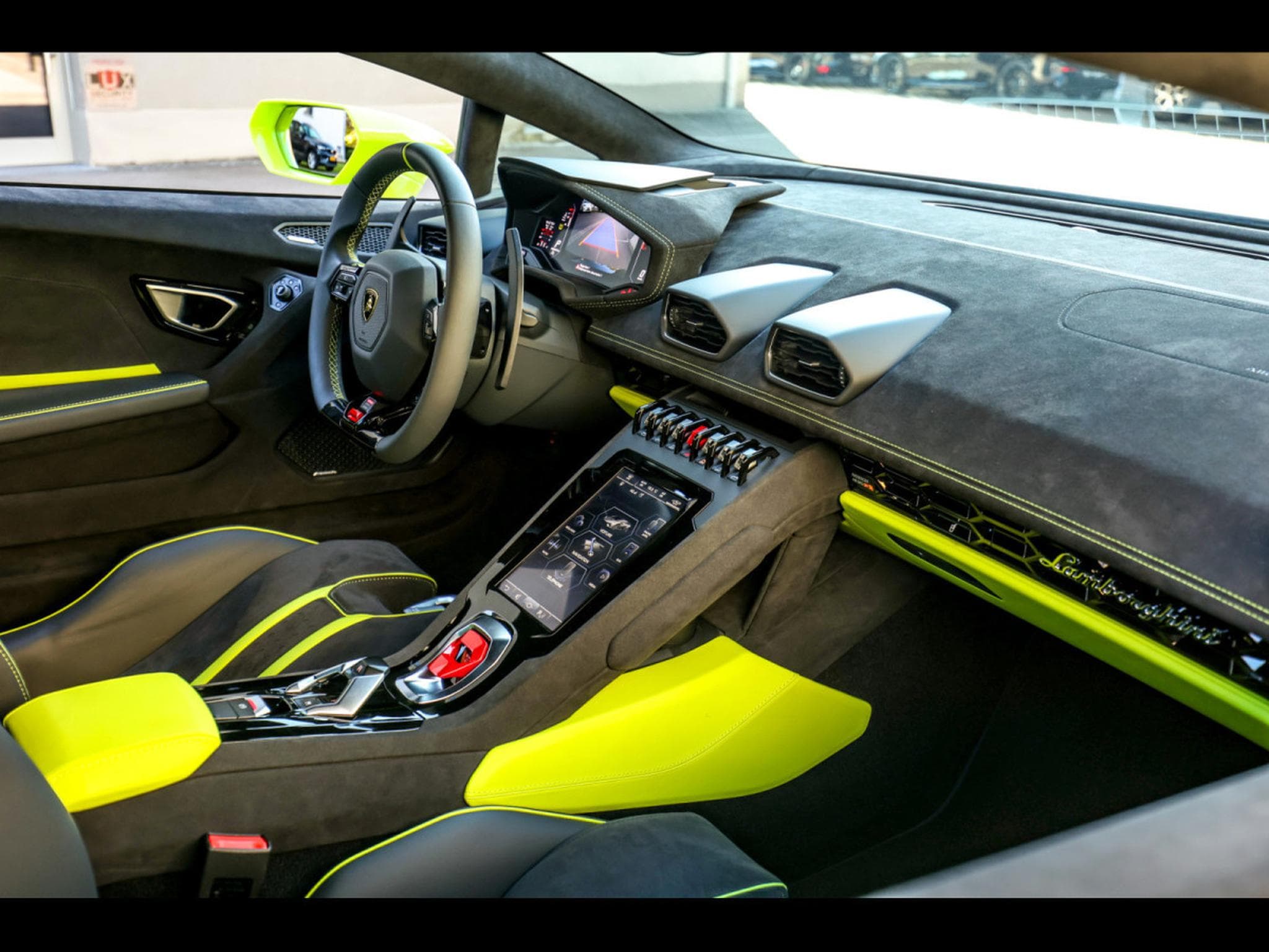 Lamborghini Huracán TECNICA LP640-2 5.2 V10 – VERDE SCANDAL (2024) - Photo 14