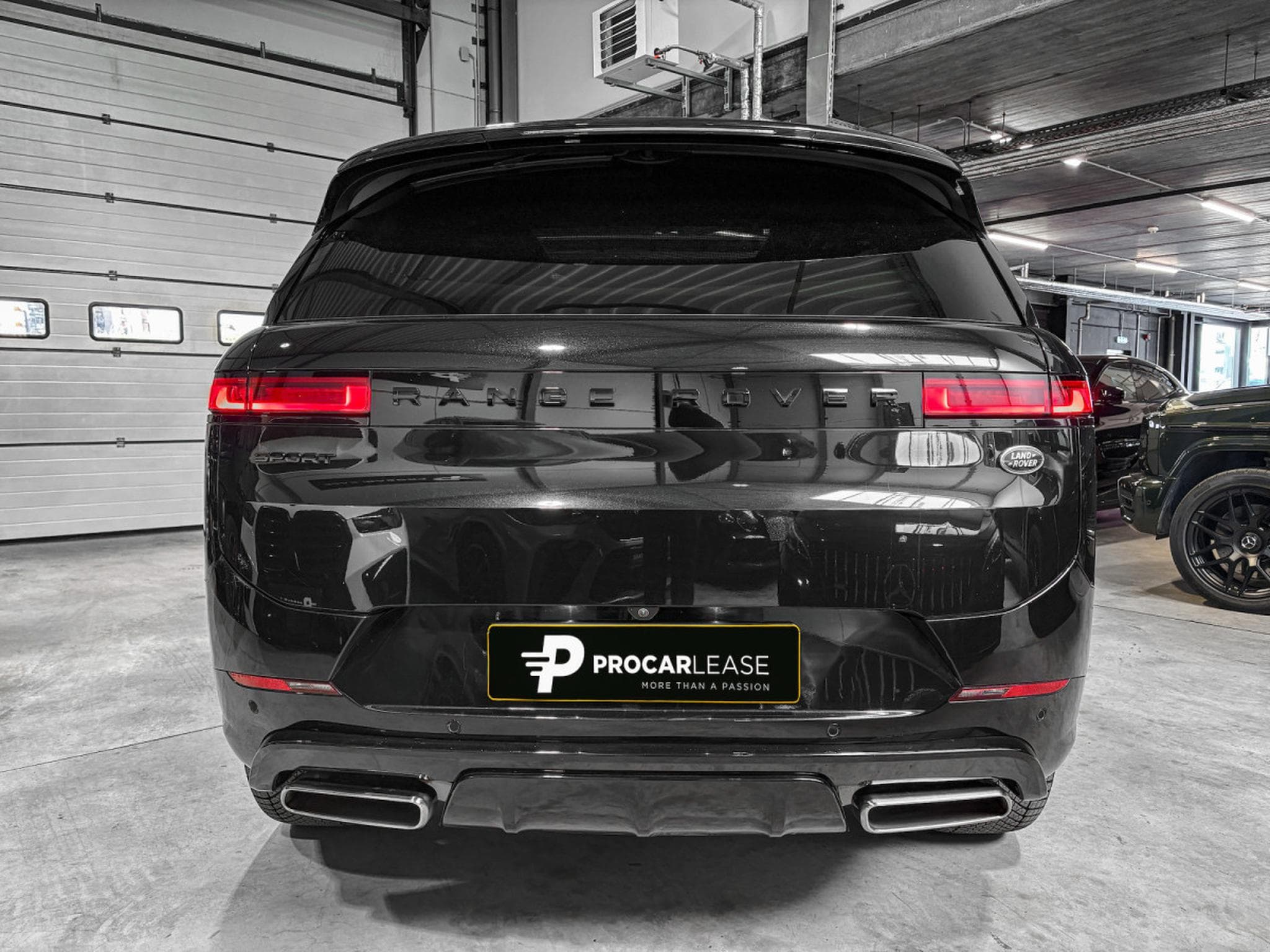 Land-Rover Range Rover Sport P510e FIRST EDITION/ CARBON/VOLL (2024) - Photo 4