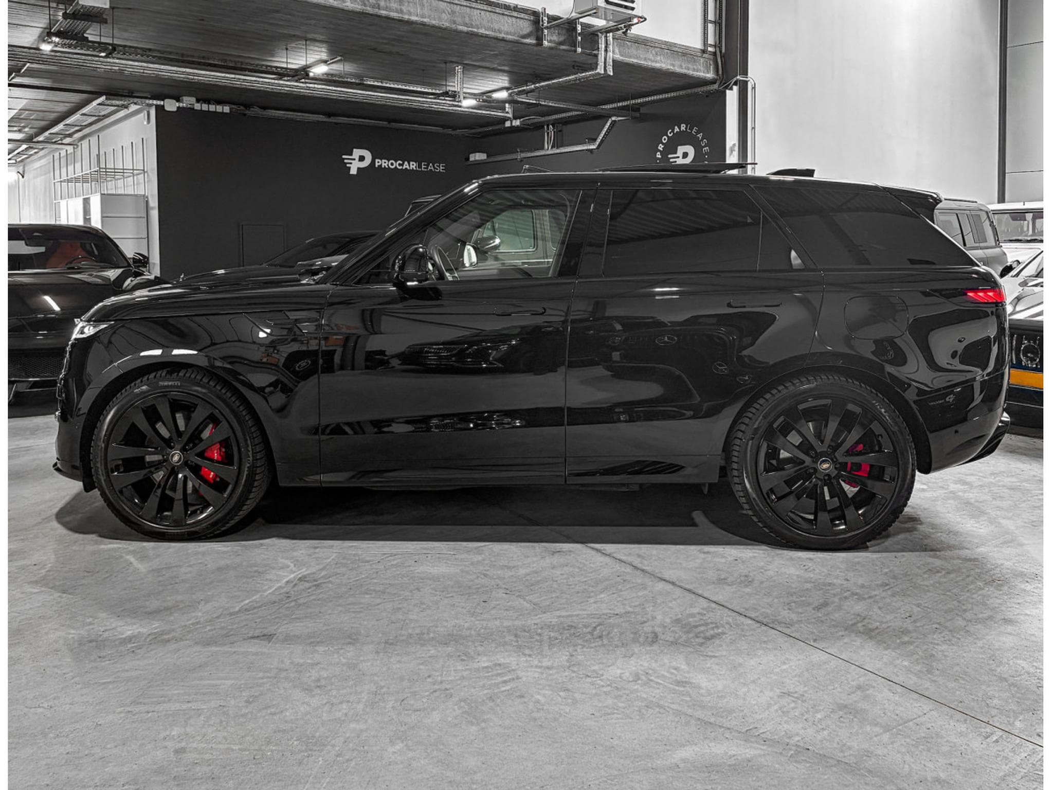 Land-Rover Range Rover Sport P510e FIRST EDITION/ CARBON/VOLL (2024) - Photo 6