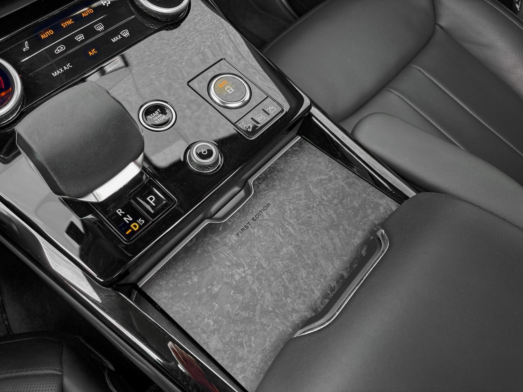 Land-Rover Range Rover Sport P510e FIRST EDITION/ CARBON/VOLL (2024) - Photo 9