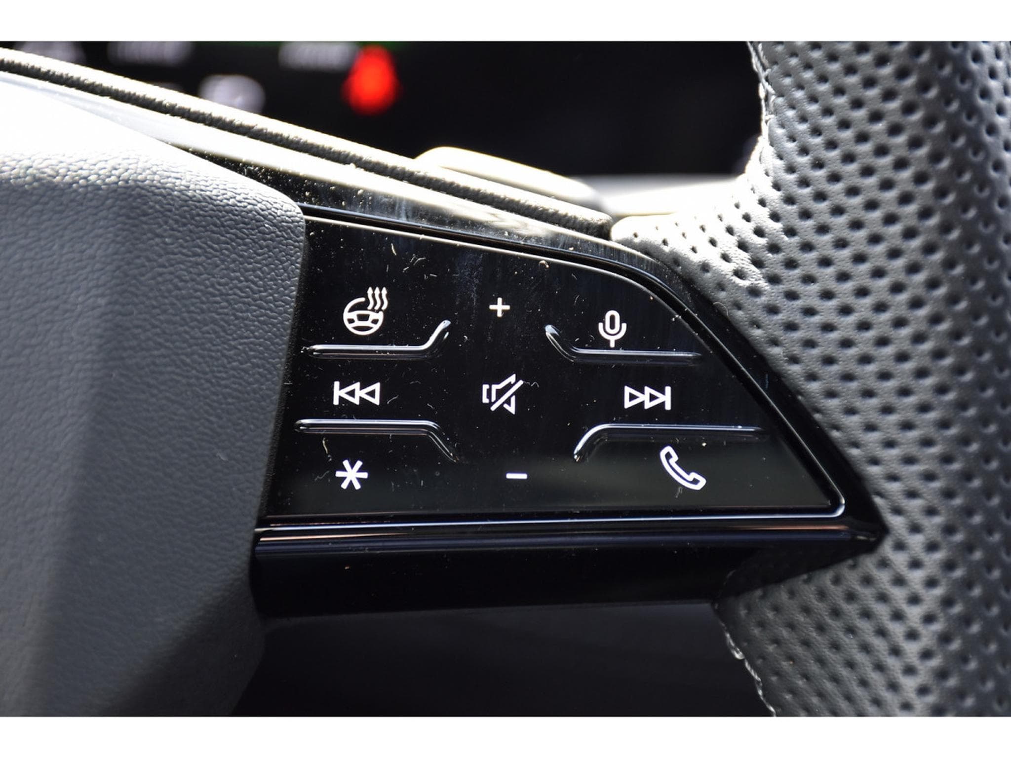 Audi A6 e-tron Avant 100 kWh Performance S-Line MEMO PANO HUD B&O ATT RMQ (2025) - Photo 20