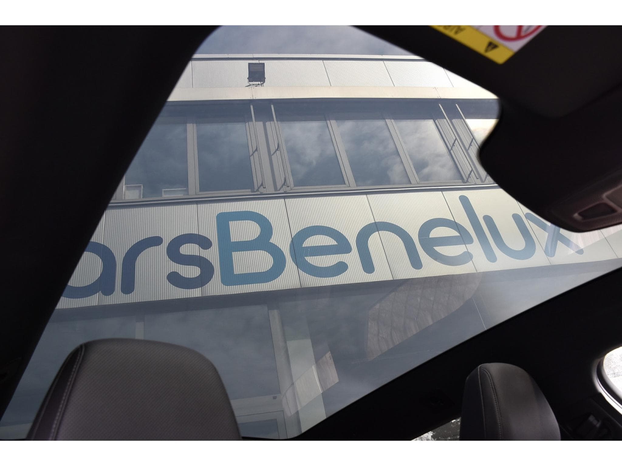 Audi A6 e-tron Avant 100 kWh Performance S-Line MEMO PANO HUD B&O ATT RMQ (2025) - Photo 9