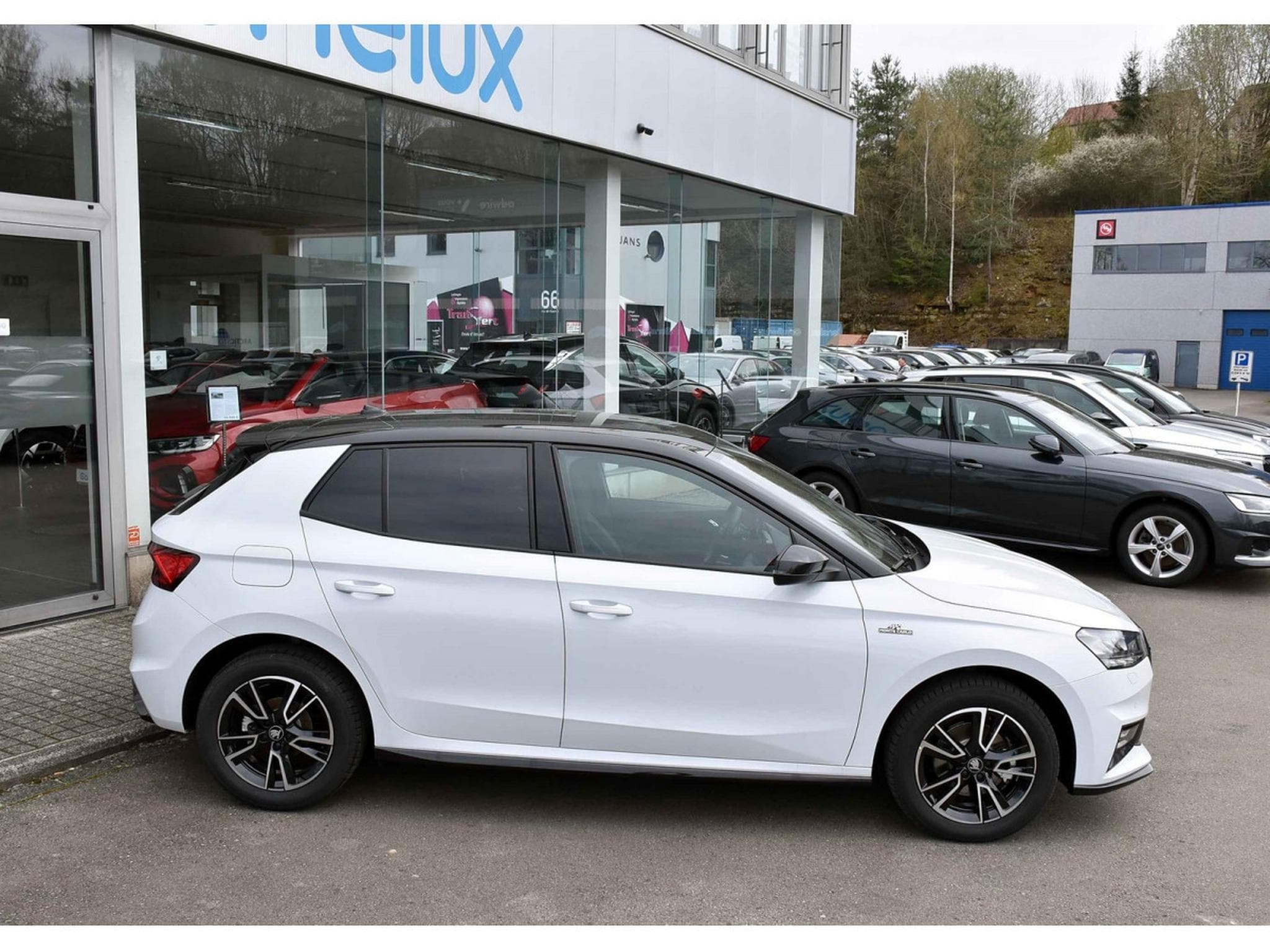 Skoda Fabia 1.0 TSI Monte Carlo DSG ACC TRAVEL CAM KESSY NEUVE (2026) - Photo 4