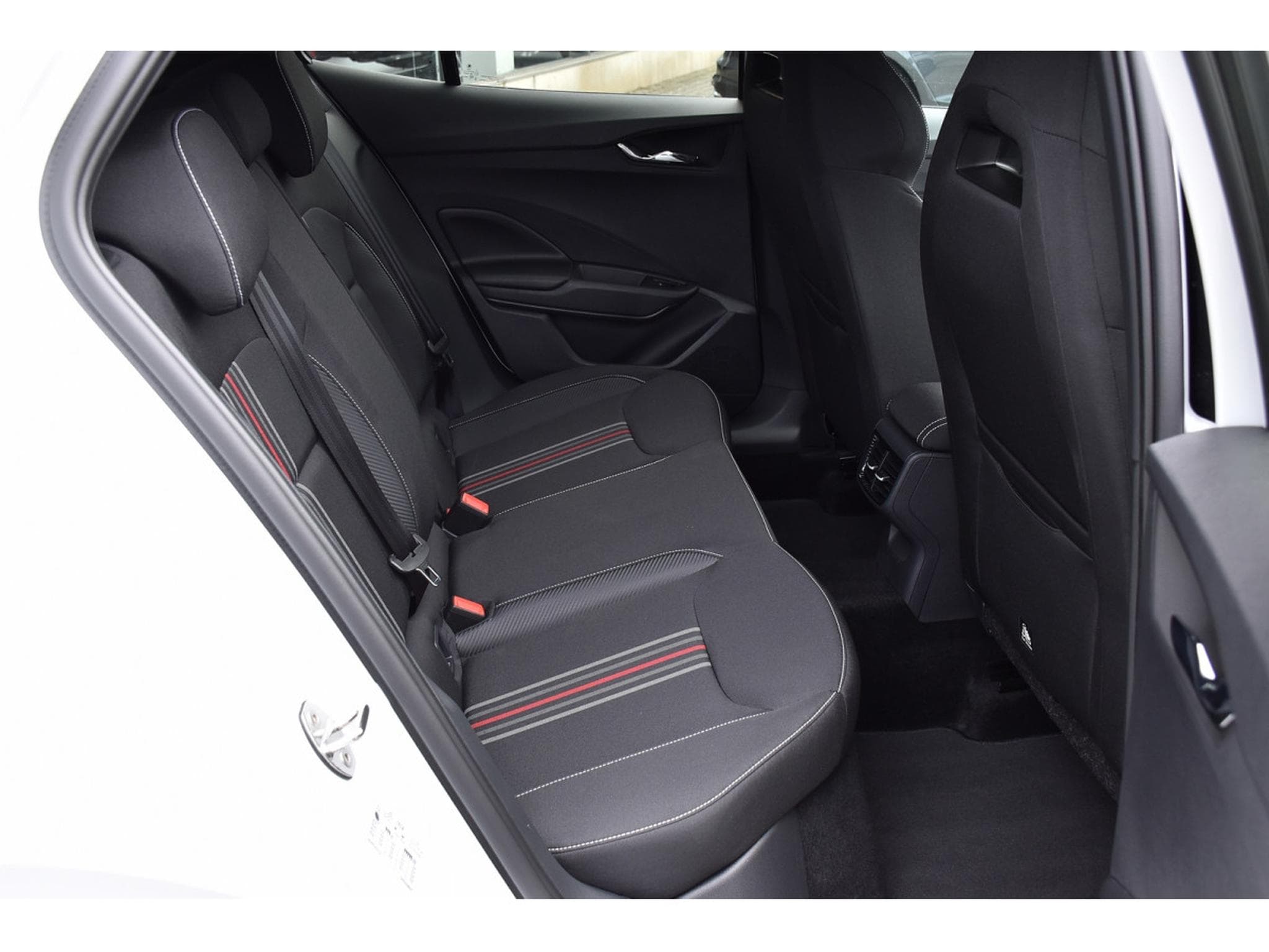 Skoda Fabia 1.0 TSI Monte Carlo DSG ACC TRAVEL CAM KESSY NEUVE (2026) - Photo 8