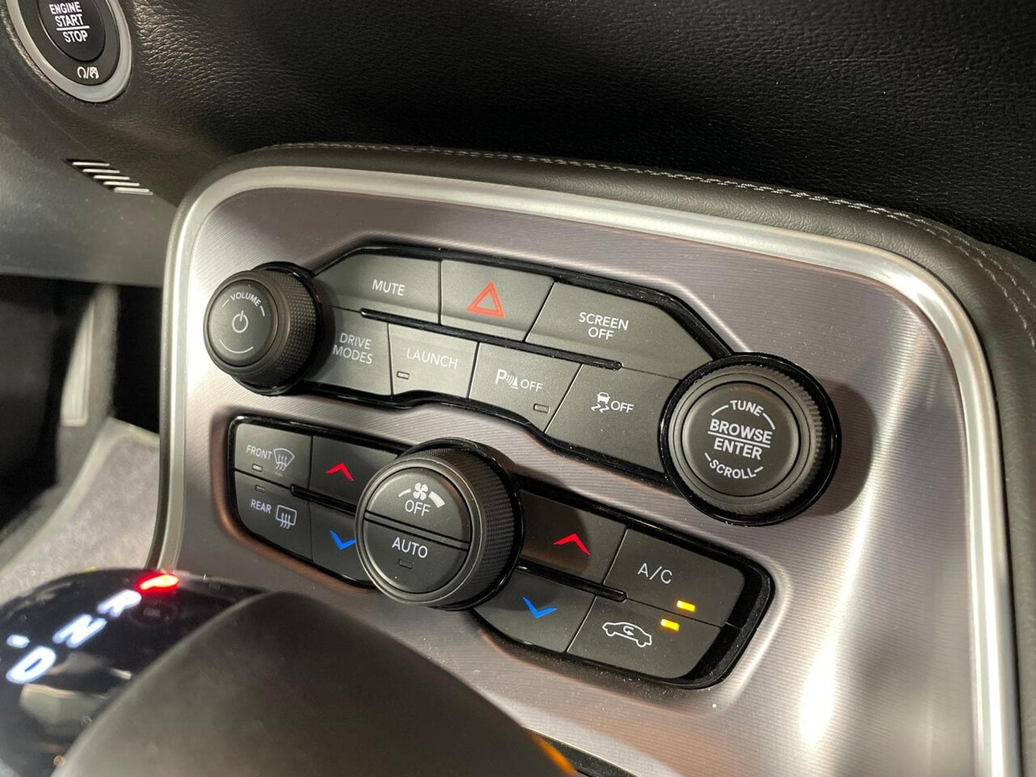 Dodge Challenger R/T SCAT PACK WIDEBODY 6.4 V8 SRT 392 (2019) - Photo 7