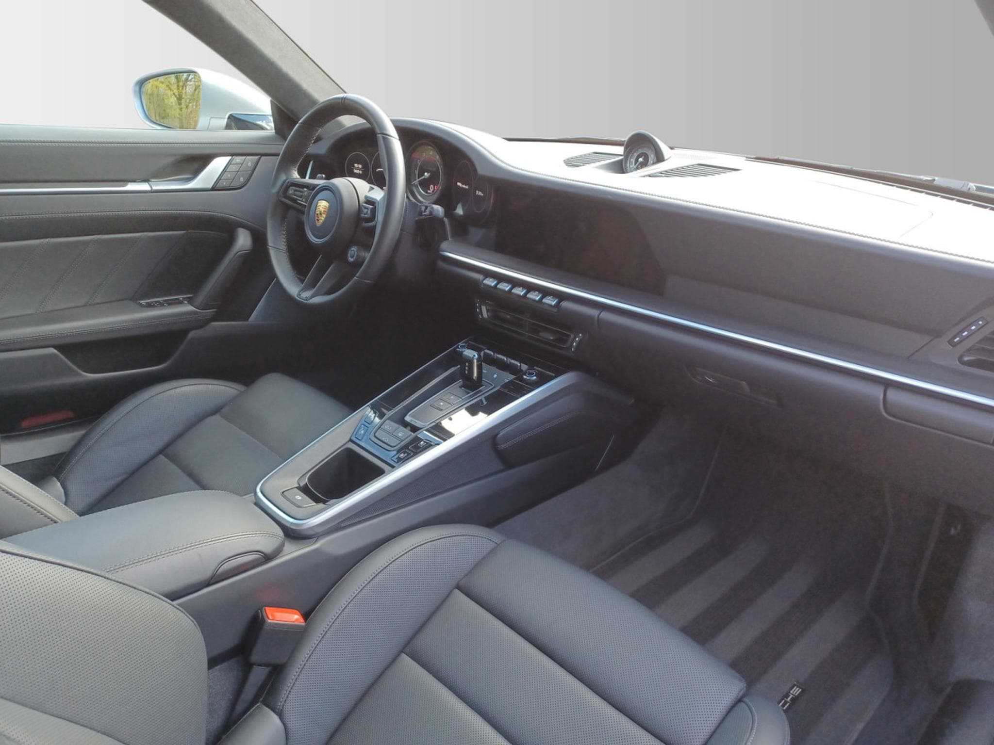 Porsche 911 Turbo S (2024) - Photo 10